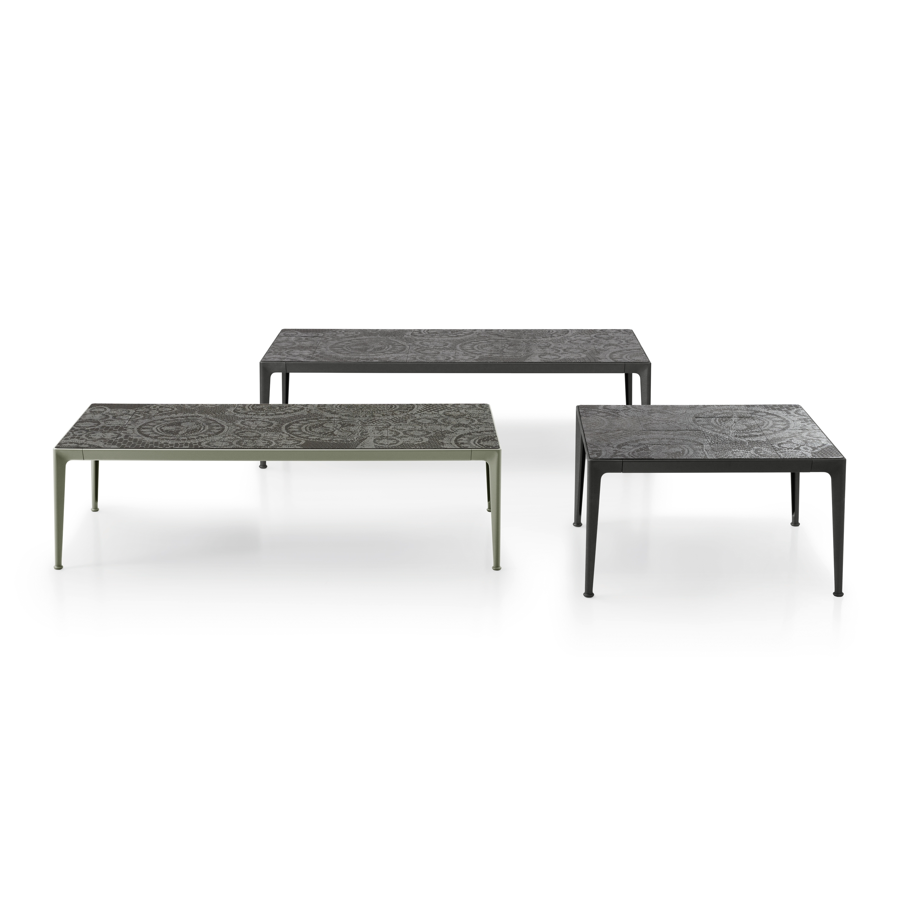 Display product Mirto Outdoor from manufacturer B&B Italia