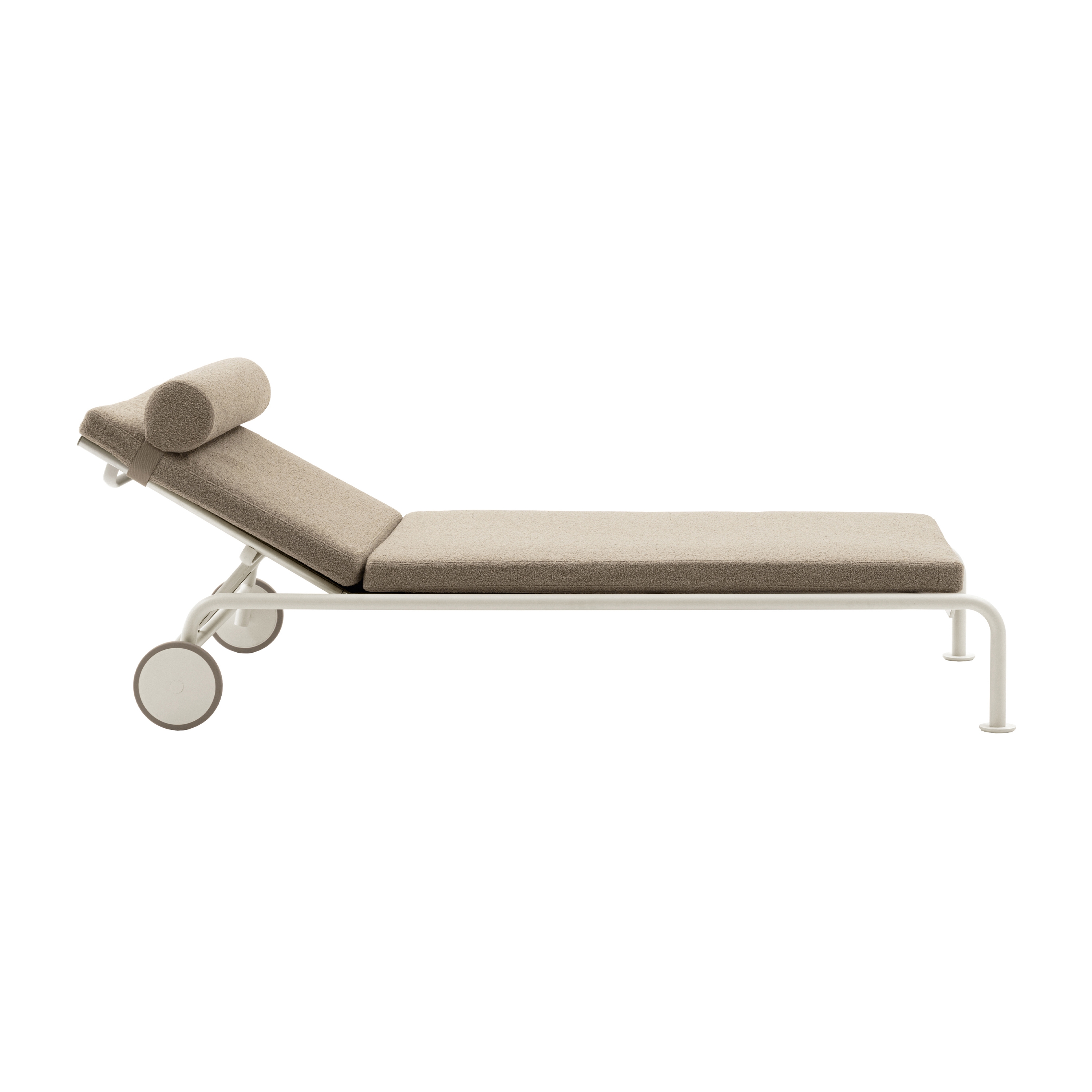 Display product Borea Sunbed from manufacturer B&B Italia
