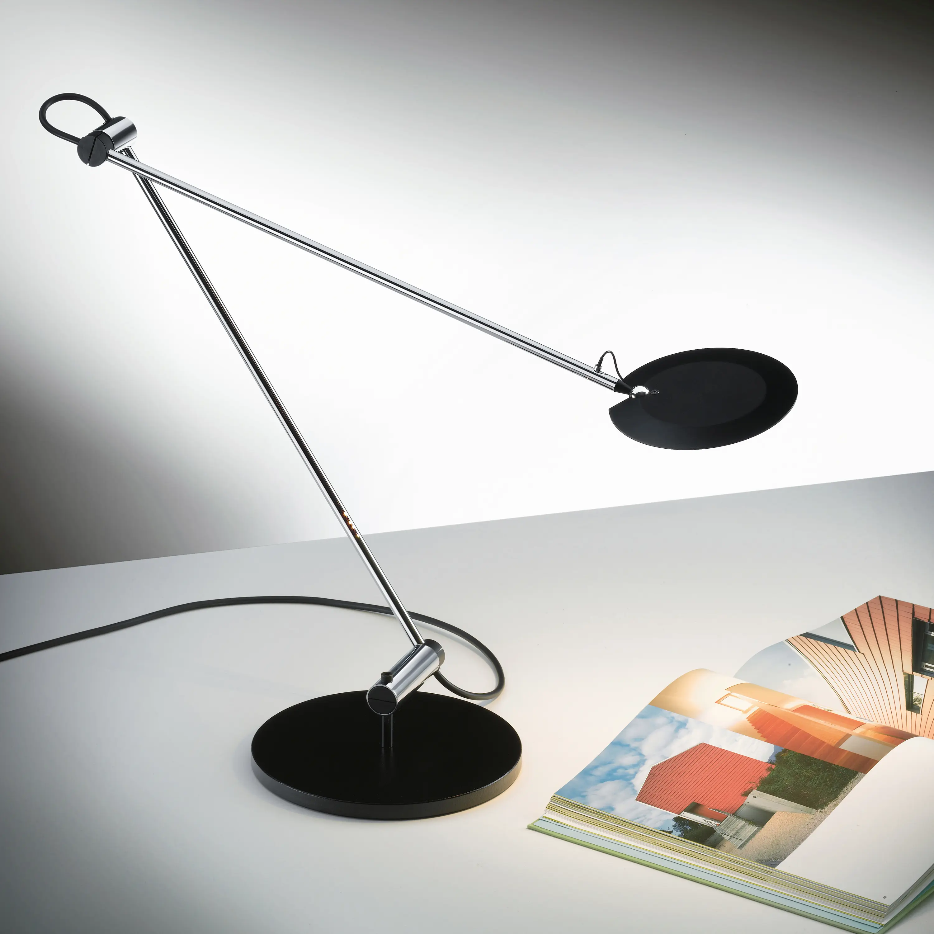 Baltensweiler - PINA LED T