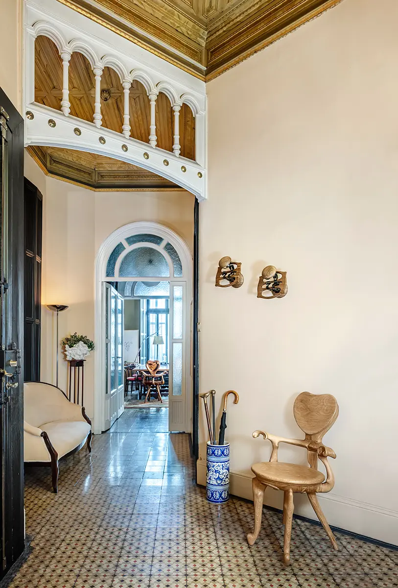 BD Barcelona - Calvet Hanger