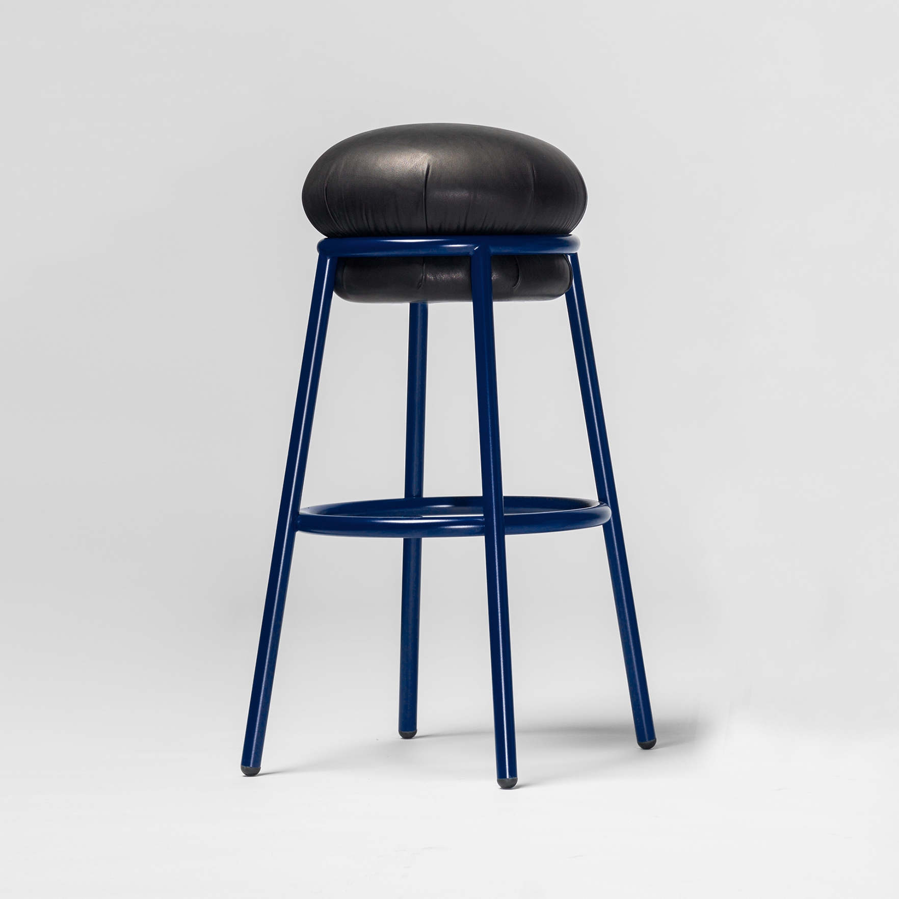 Display product Grasso stool from manufacturer BD Barcelona