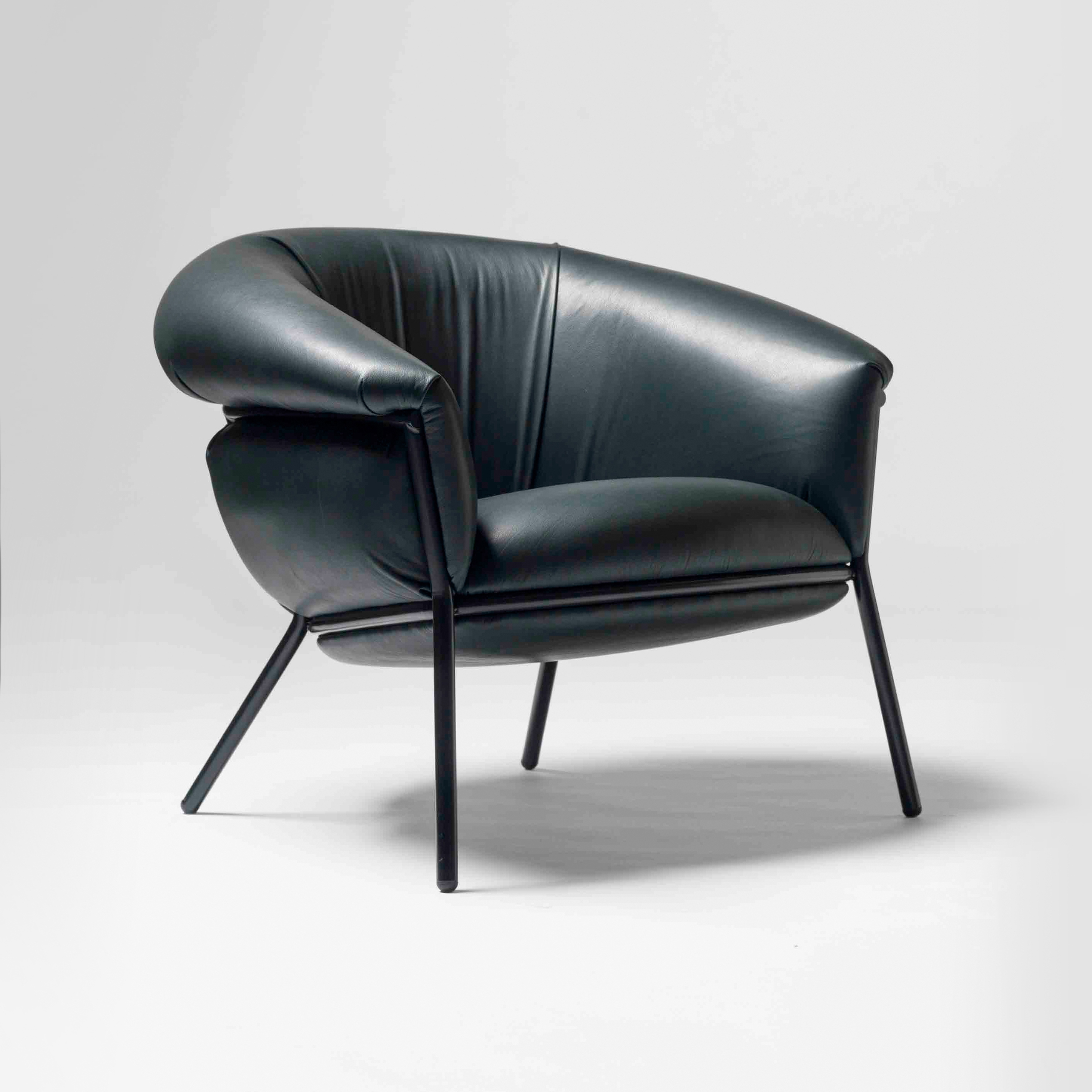 Grasso armchair