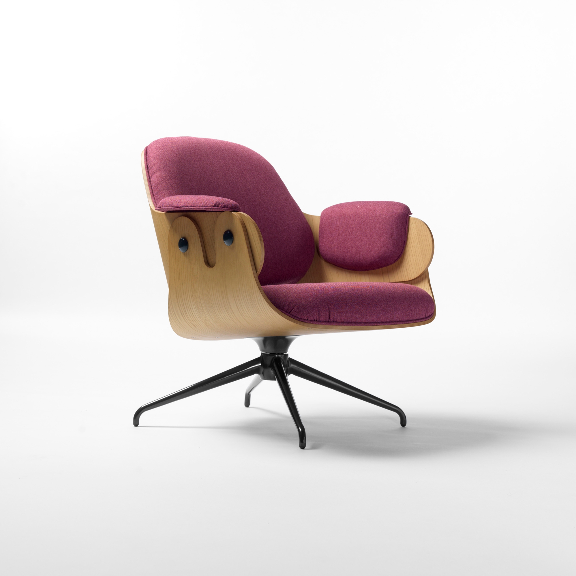 Low Lounger Swivel