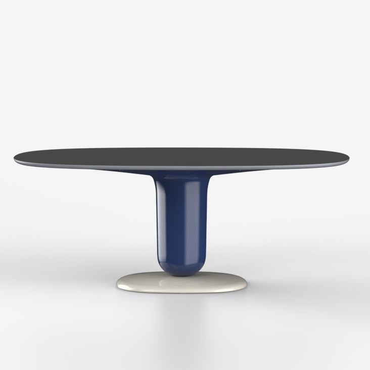 Explorer Dining table