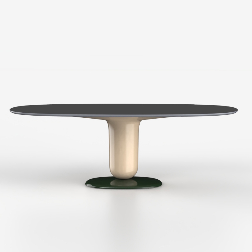 Explorer Dining table