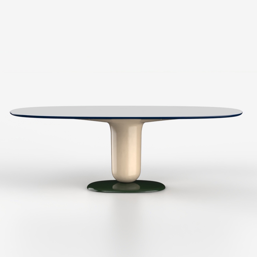 Explorer Dining table