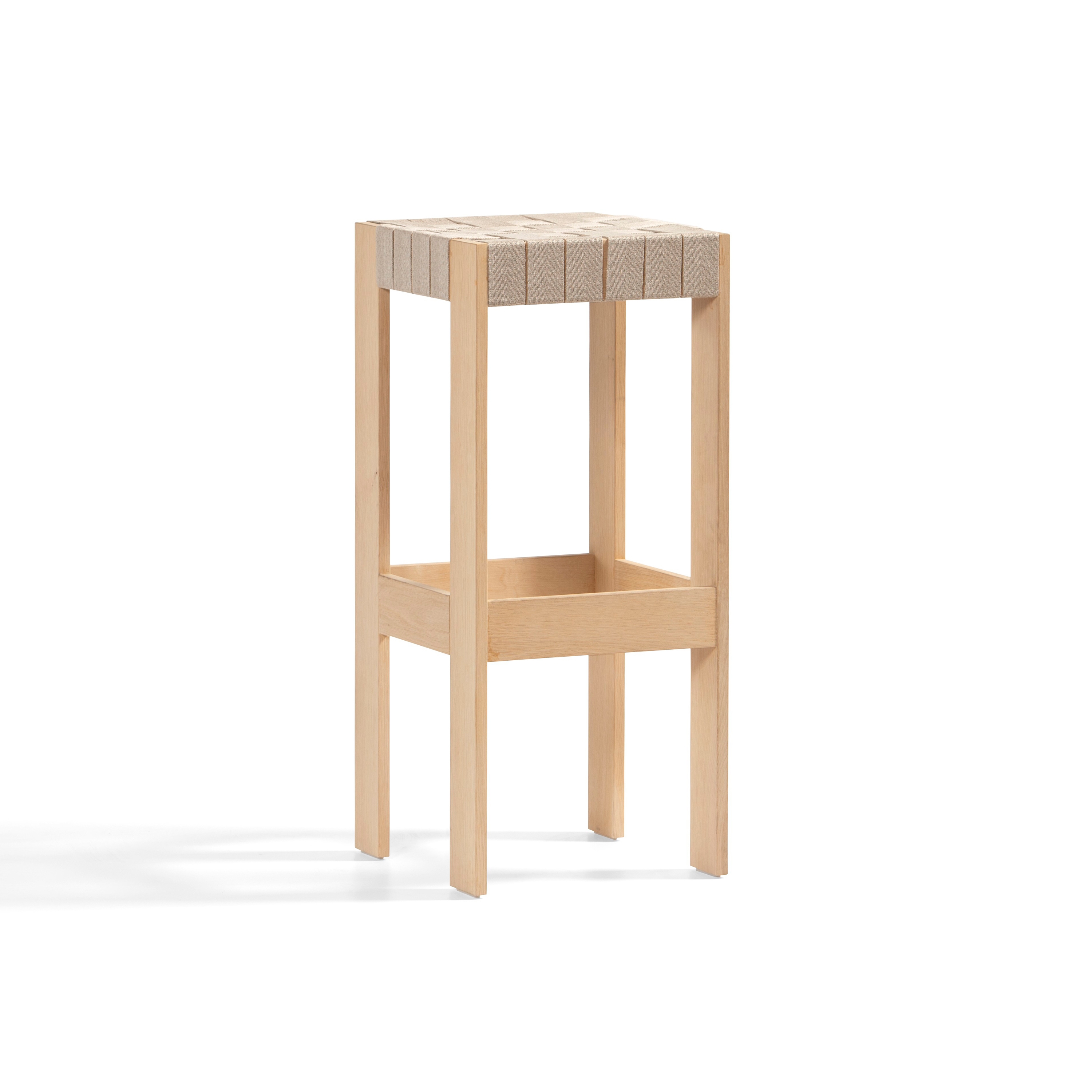 Display product Momang Bar from manufacturer Blå Station