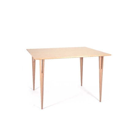 Afficher le produit Table with split legs du fabricant Bruno Mathsson International