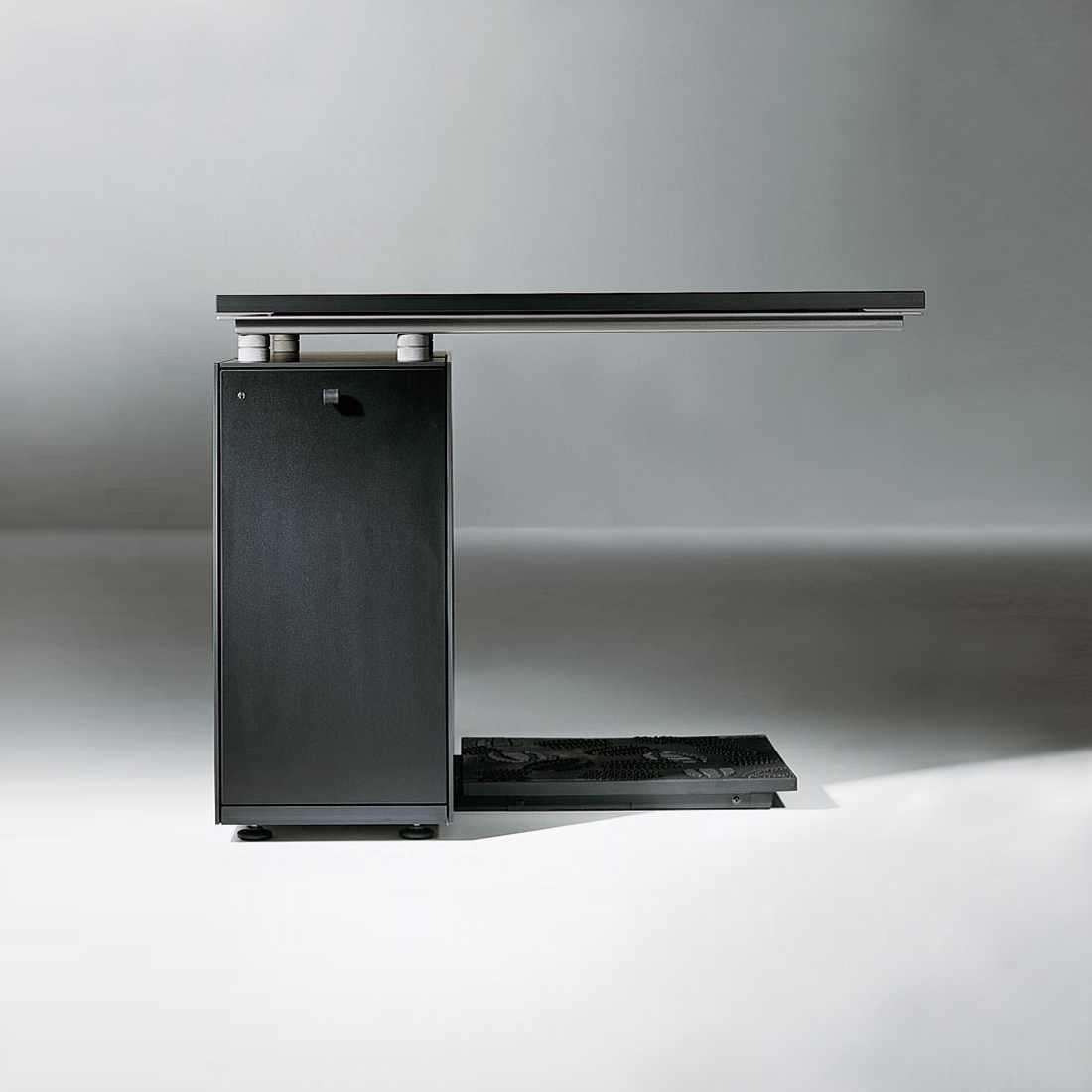 Mostra il prodotto M2 del produttore BULO