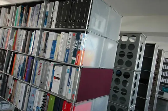 Burkhardt Leitner - constructiv PON Office