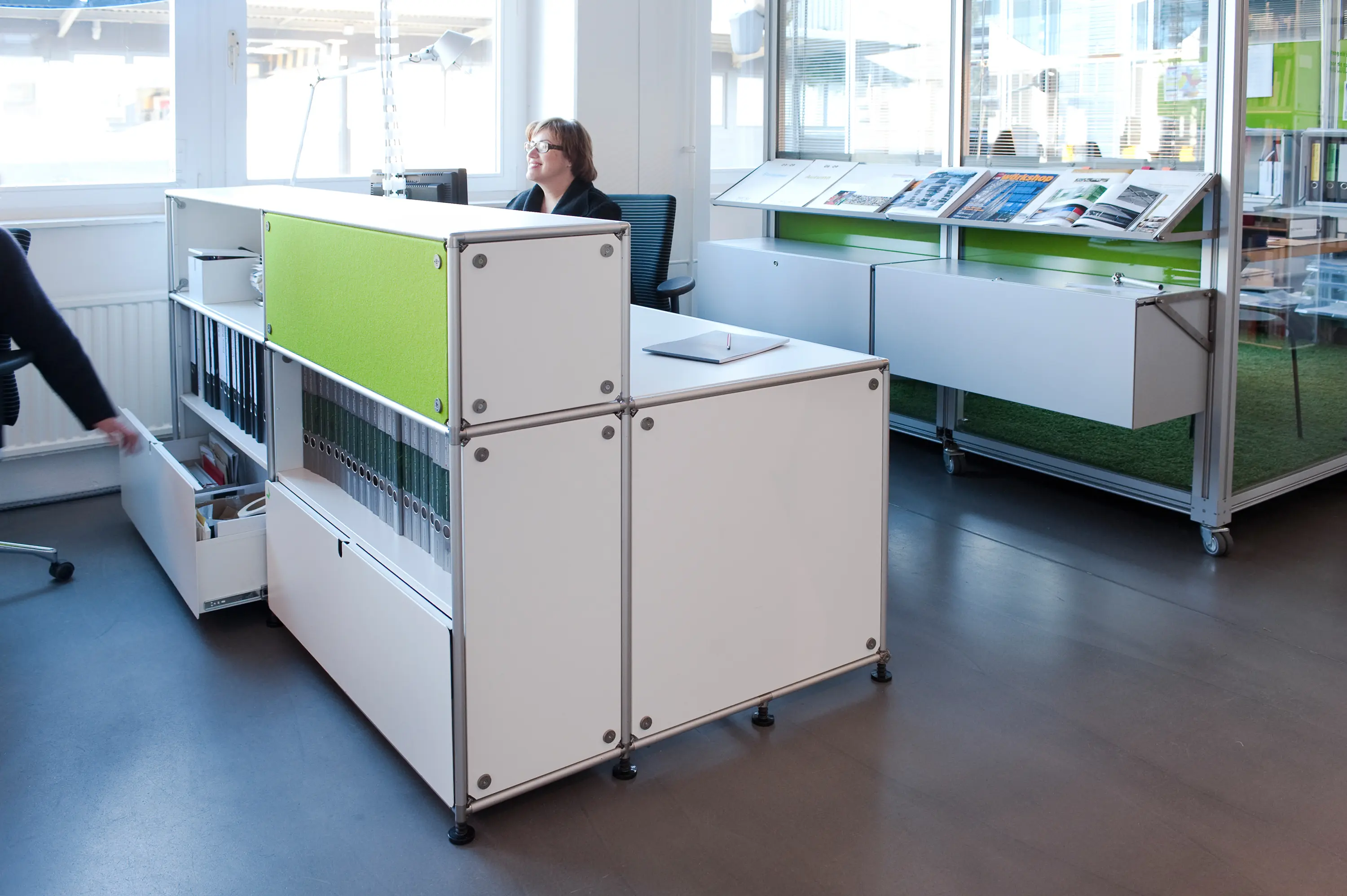 Burkhardt Leitner - constructiv PON Office