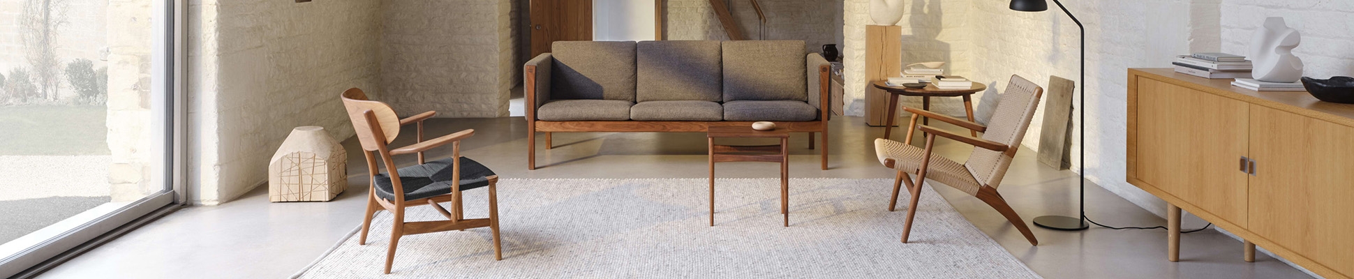 Discover the world of manufacturer Carl Hansen & Søn