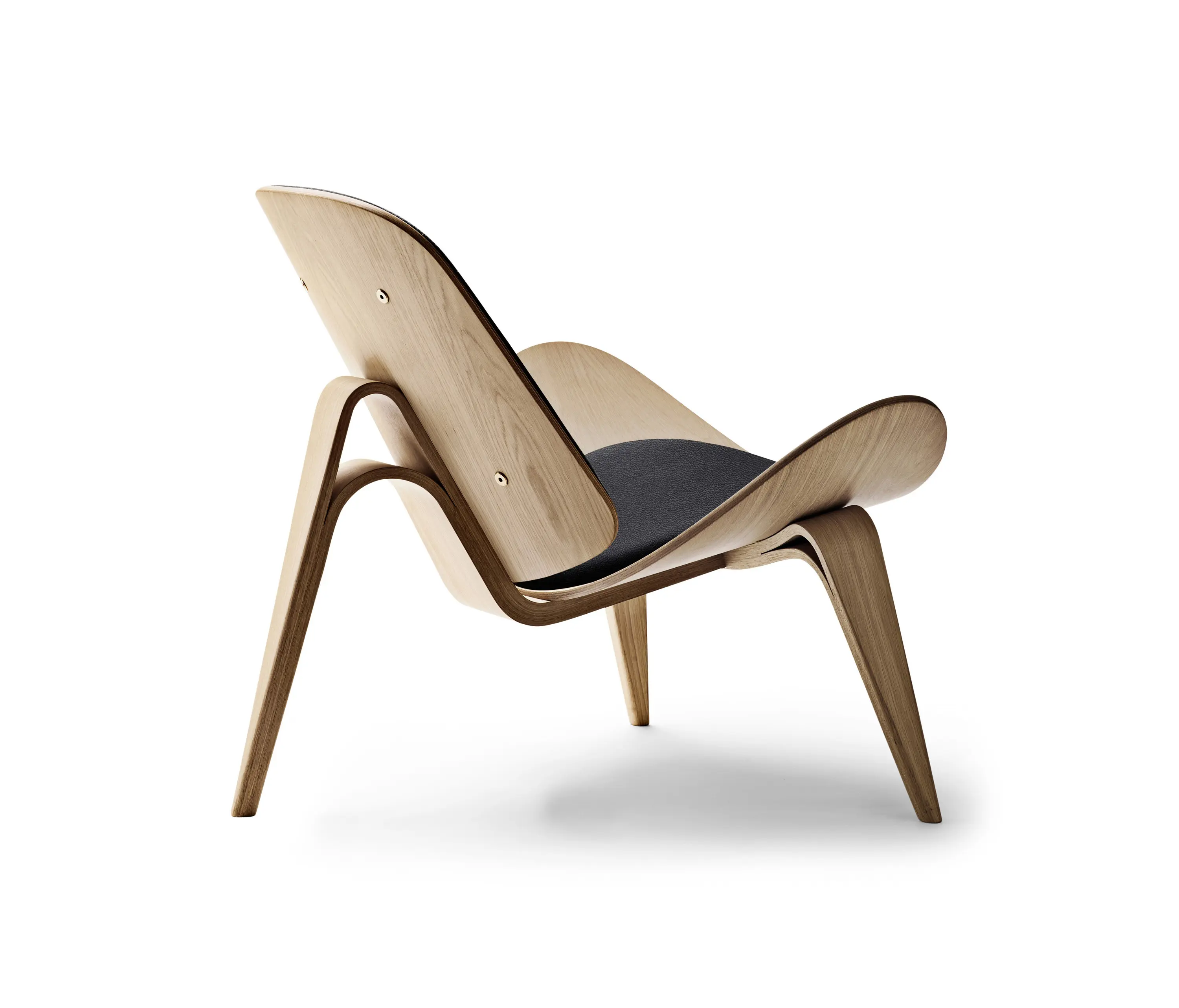 Carl Hansen & Søn - CH07 | Shell Chair