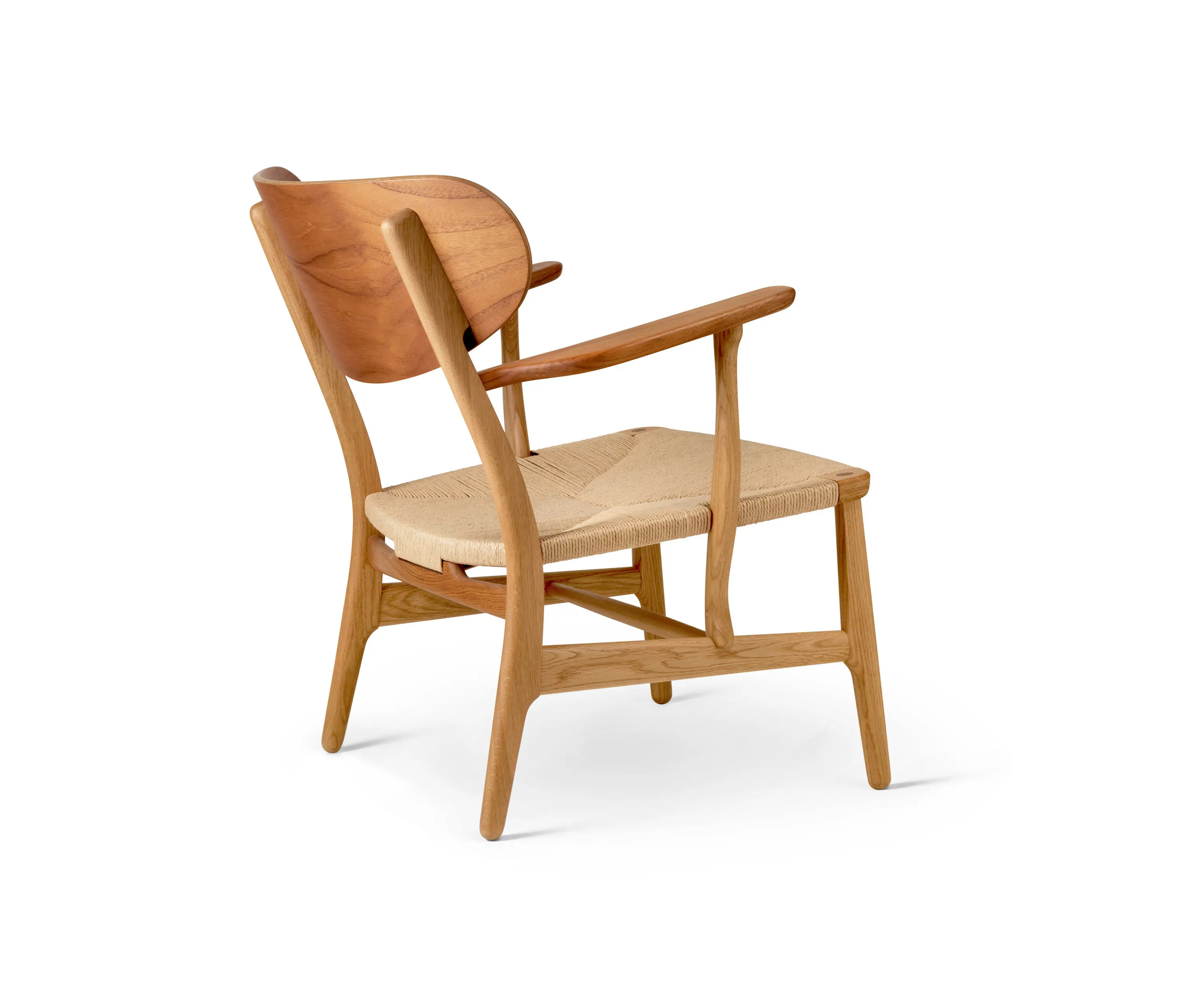 Carl Hansen & Søn - CH22 | Lounge Chair