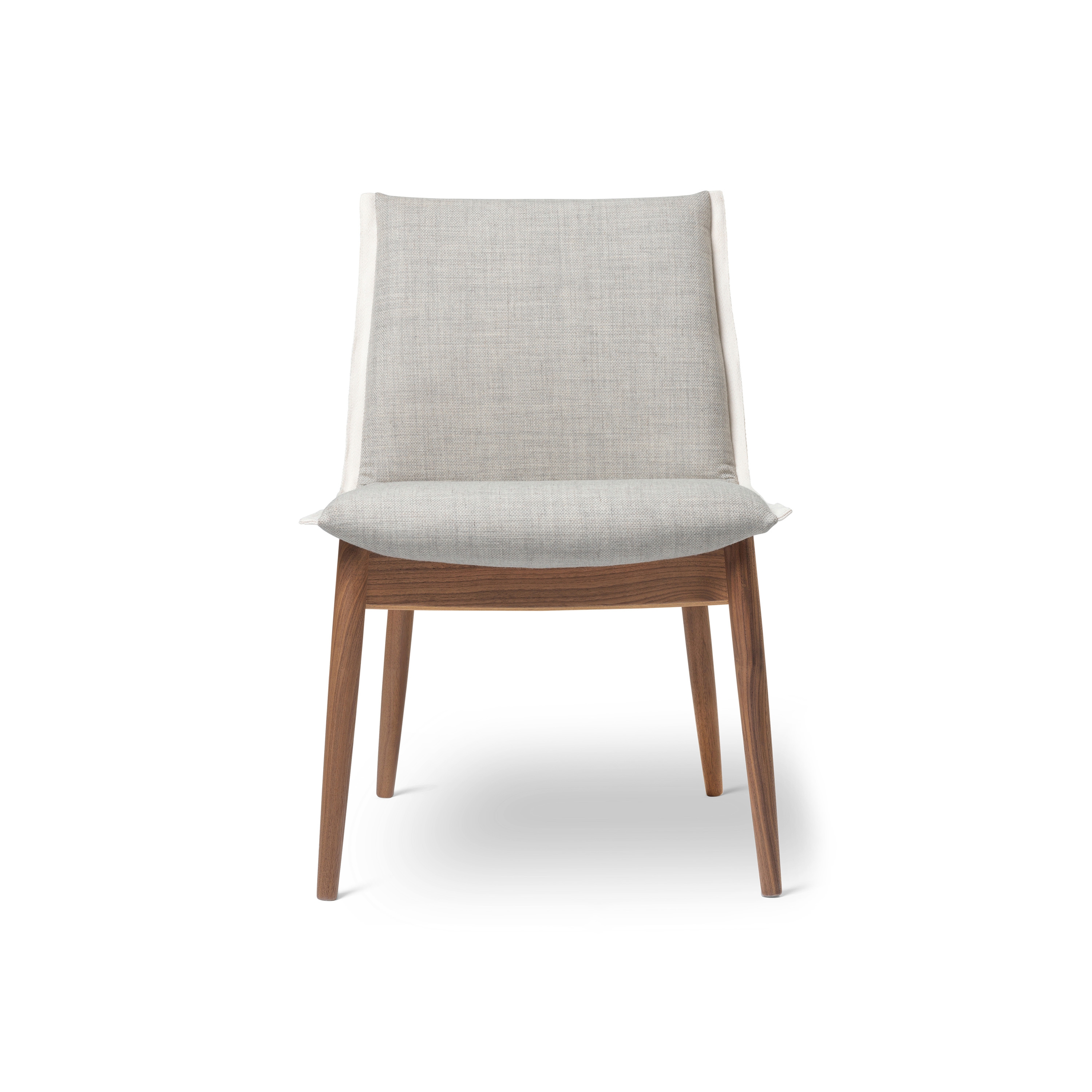 E004 | Embrace Chair