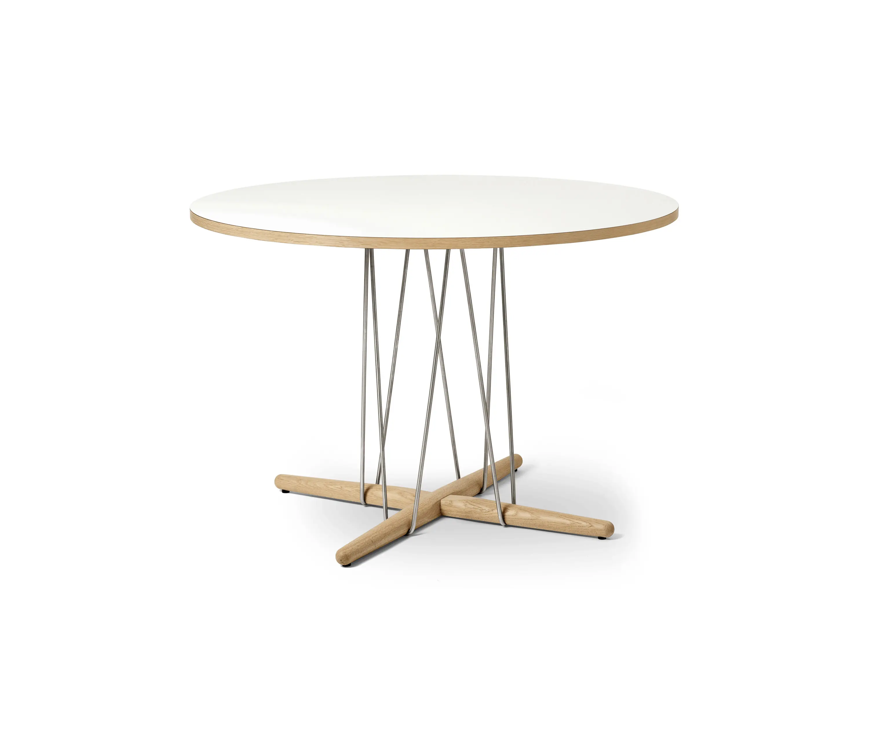 Carl Hansen & Søn - E020 | Embrace Table | Ø110