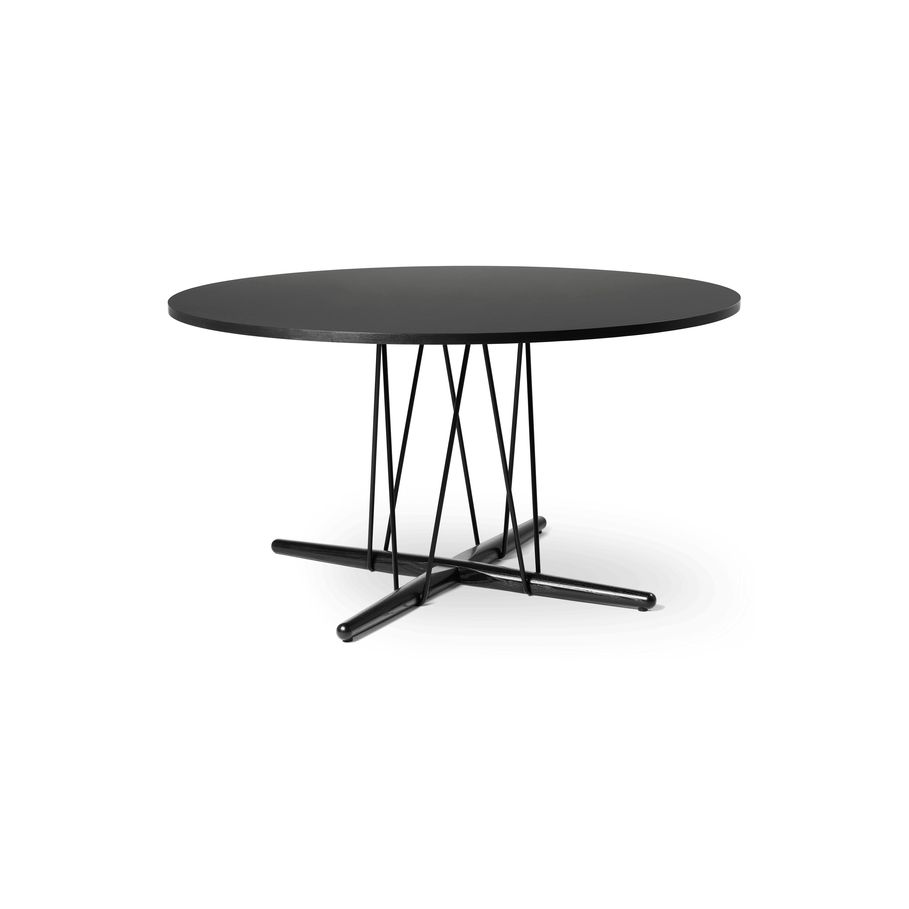 Vertoon produk E020 | Embrace Table | Ø139,5 van vervaardiger Carl Hansen & Søn