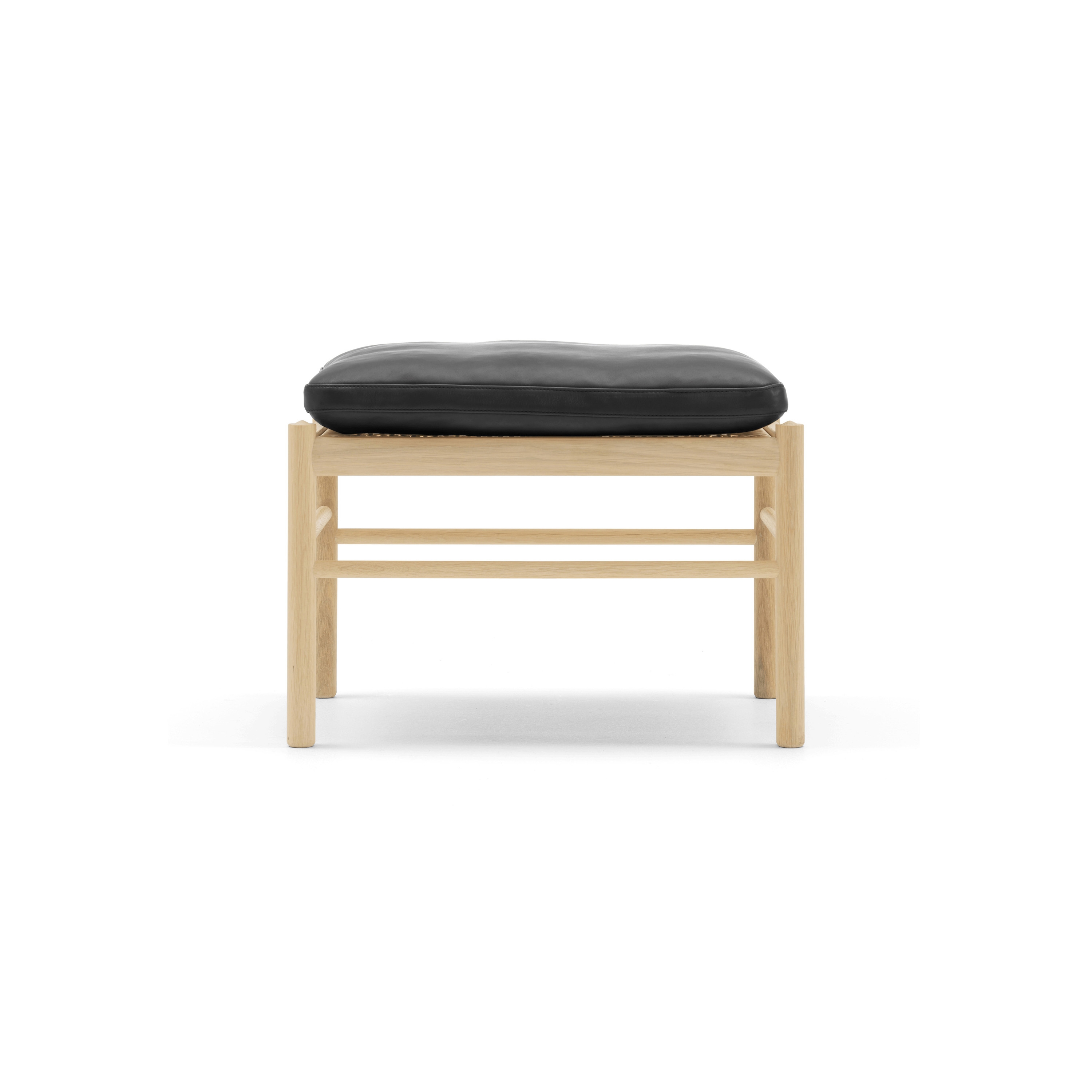 Produkt OW149F | Colonial Footstool des Herstellers Carl Hansen & Søn anzeigen