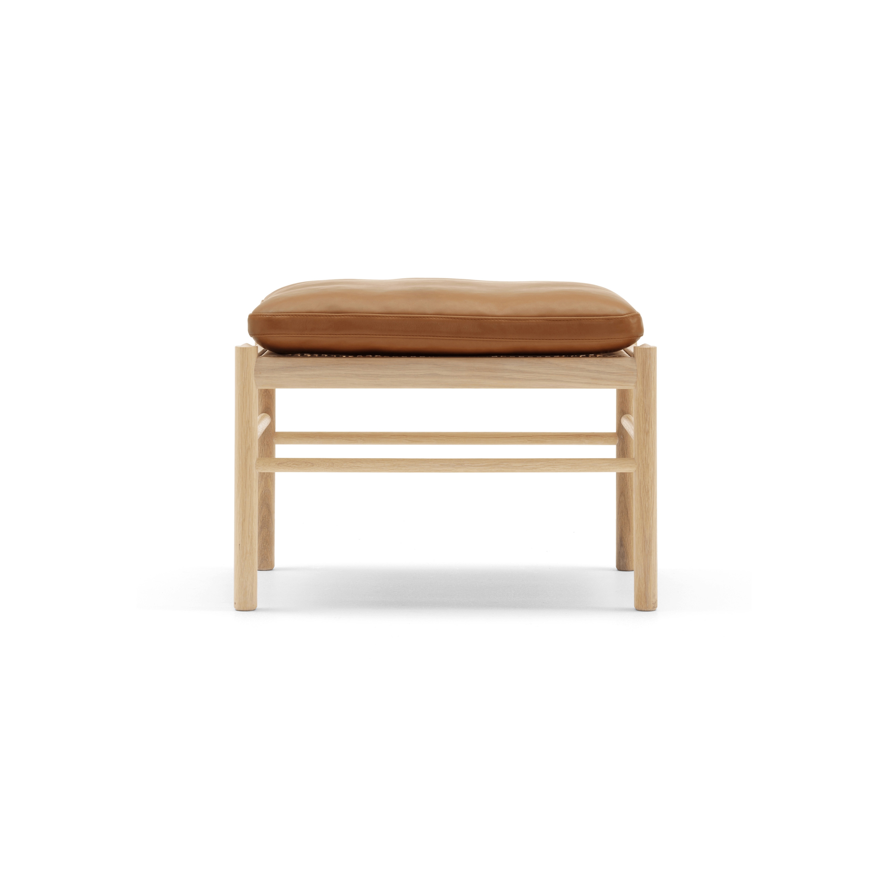 Produkt OW149F | Colonial Footstool des Herstellers Carl Hansen & Søn anzeigen