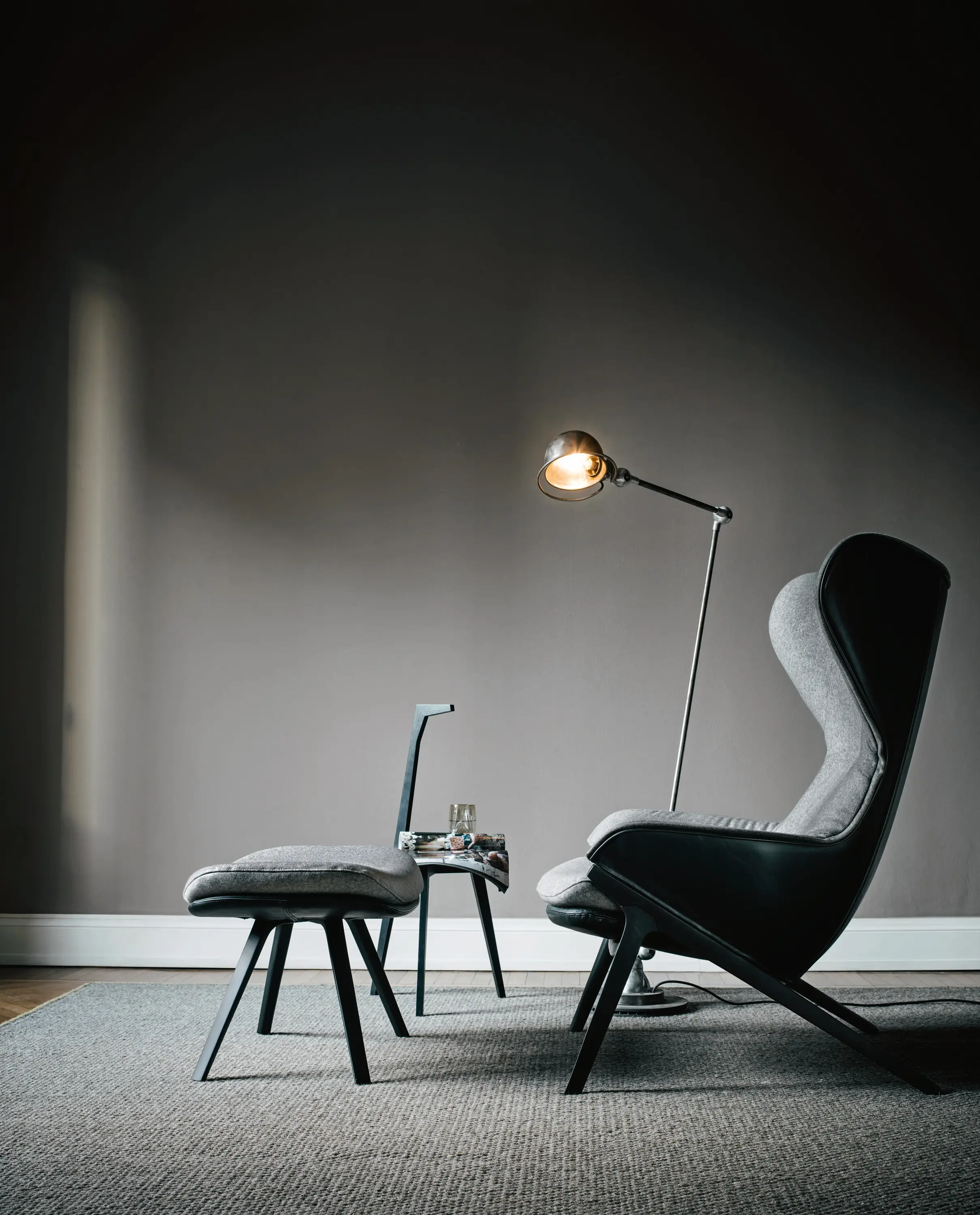 Cassina - P22