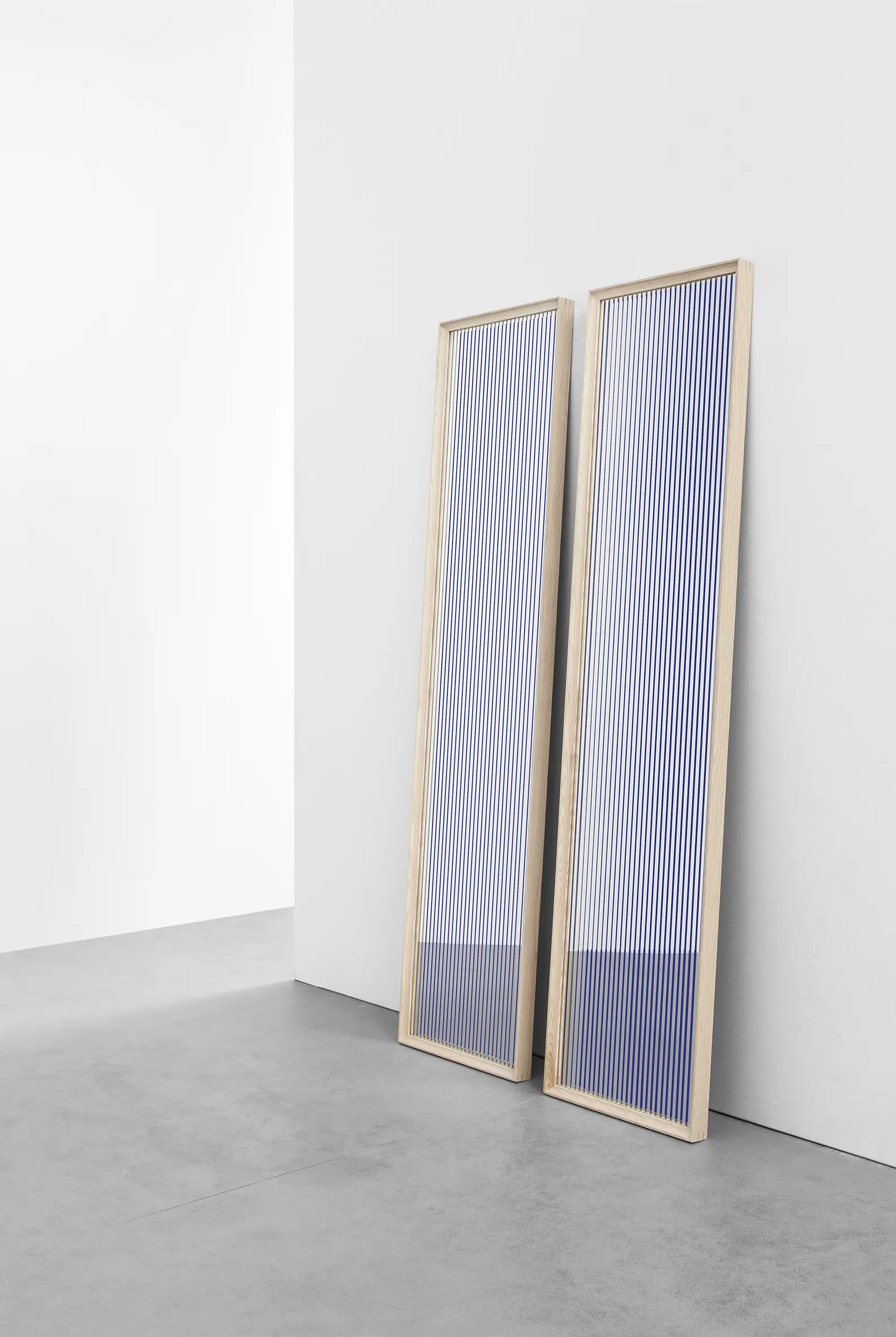 Cassina - 083 Deadline Who's Afraid of Red