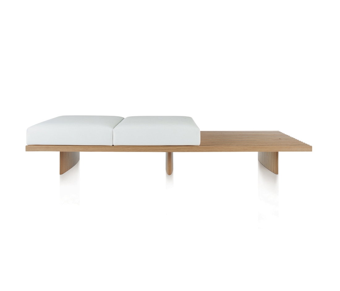 Display product 514 Refolo from manufacturer Cassina