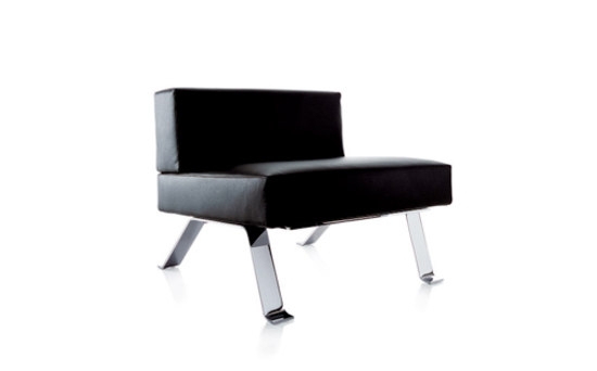 Display product 512 Ombra from manufacturer Cassina
