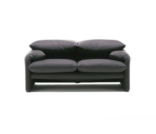 Cassina - 675 Maralunga