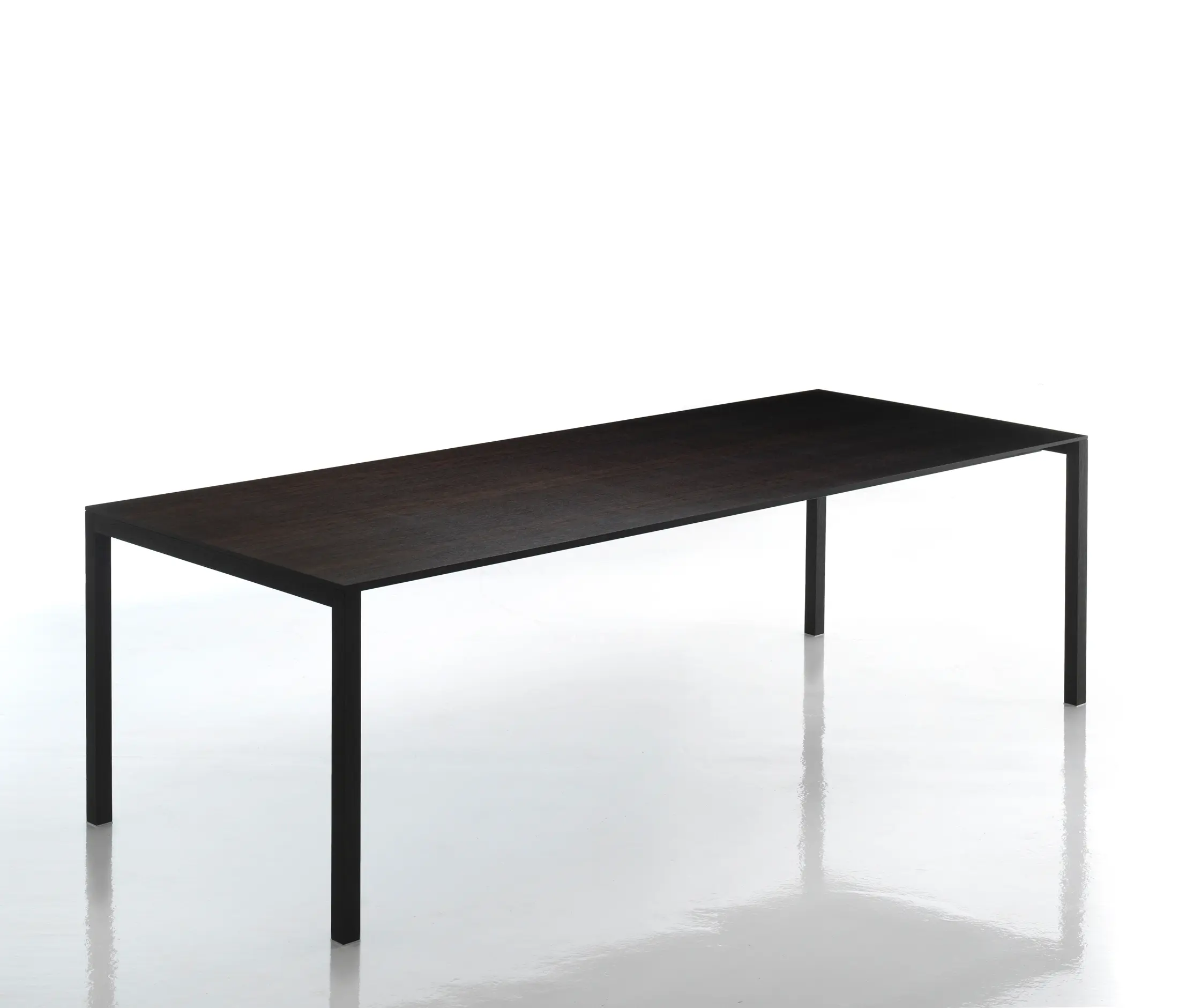 195 NAAN - Dining tables from Cassina | Architonic