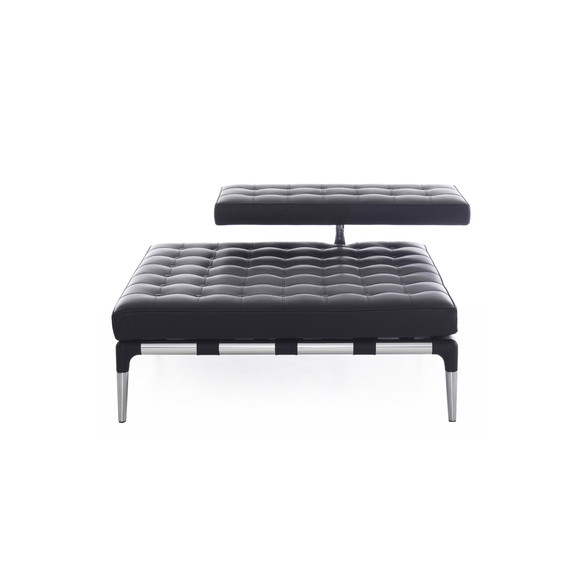 Display product 241 Privé from manufacturer Cassina