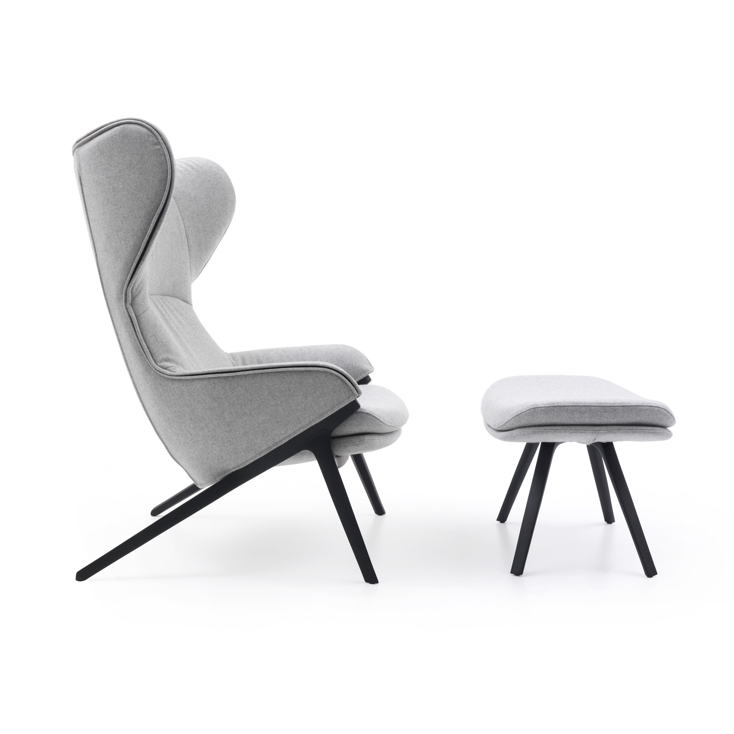 Display product P22 from manufacturer Cassina