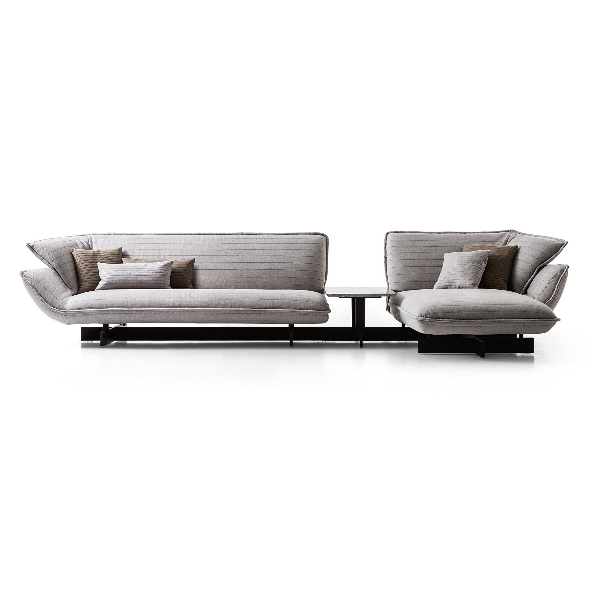 Afficher le produit 550 Beam Sofa System du fabricant Cassina