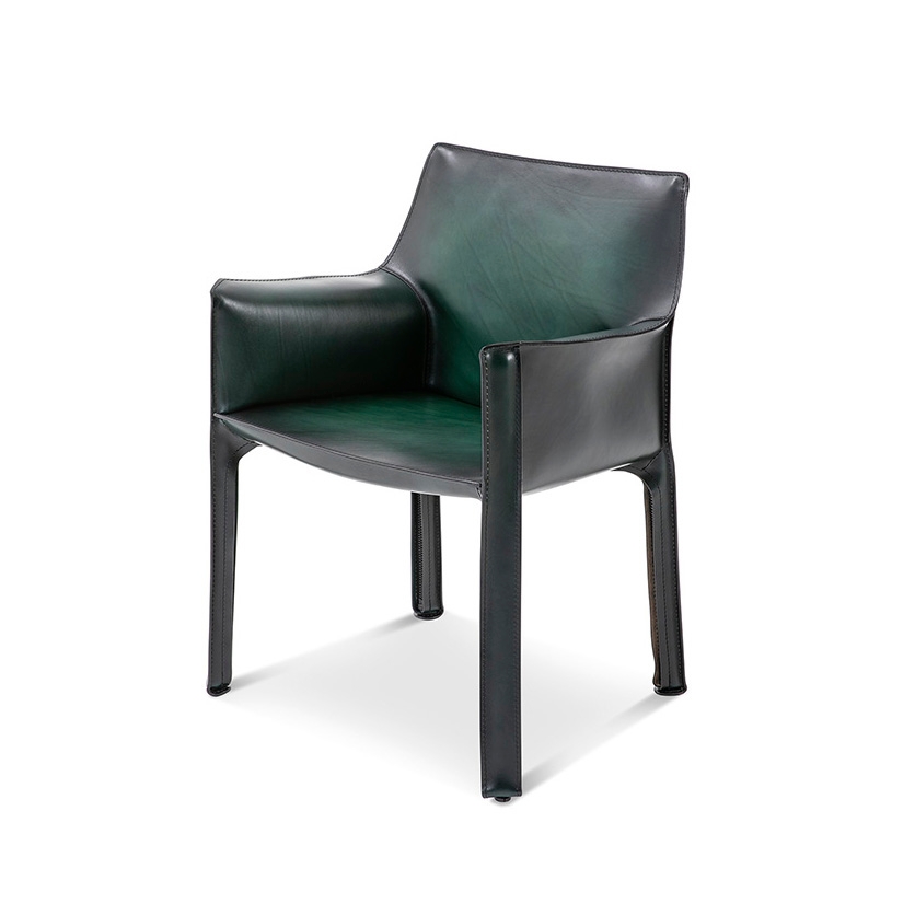 Display product 413 Cab from manufacturer Cassina