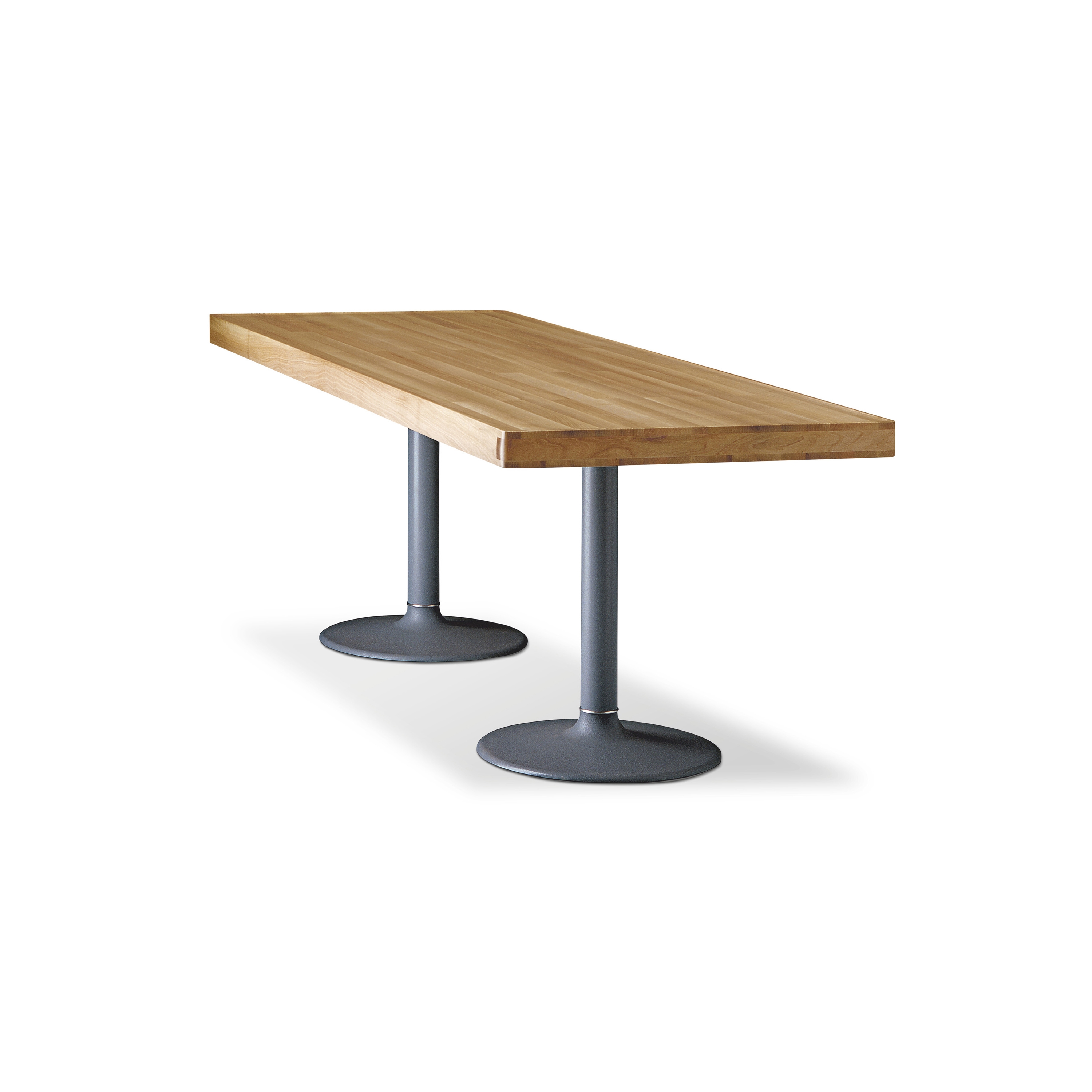 Mostra il prodotto 11 Table pieds corolle, plateau bois del produttore Cassina