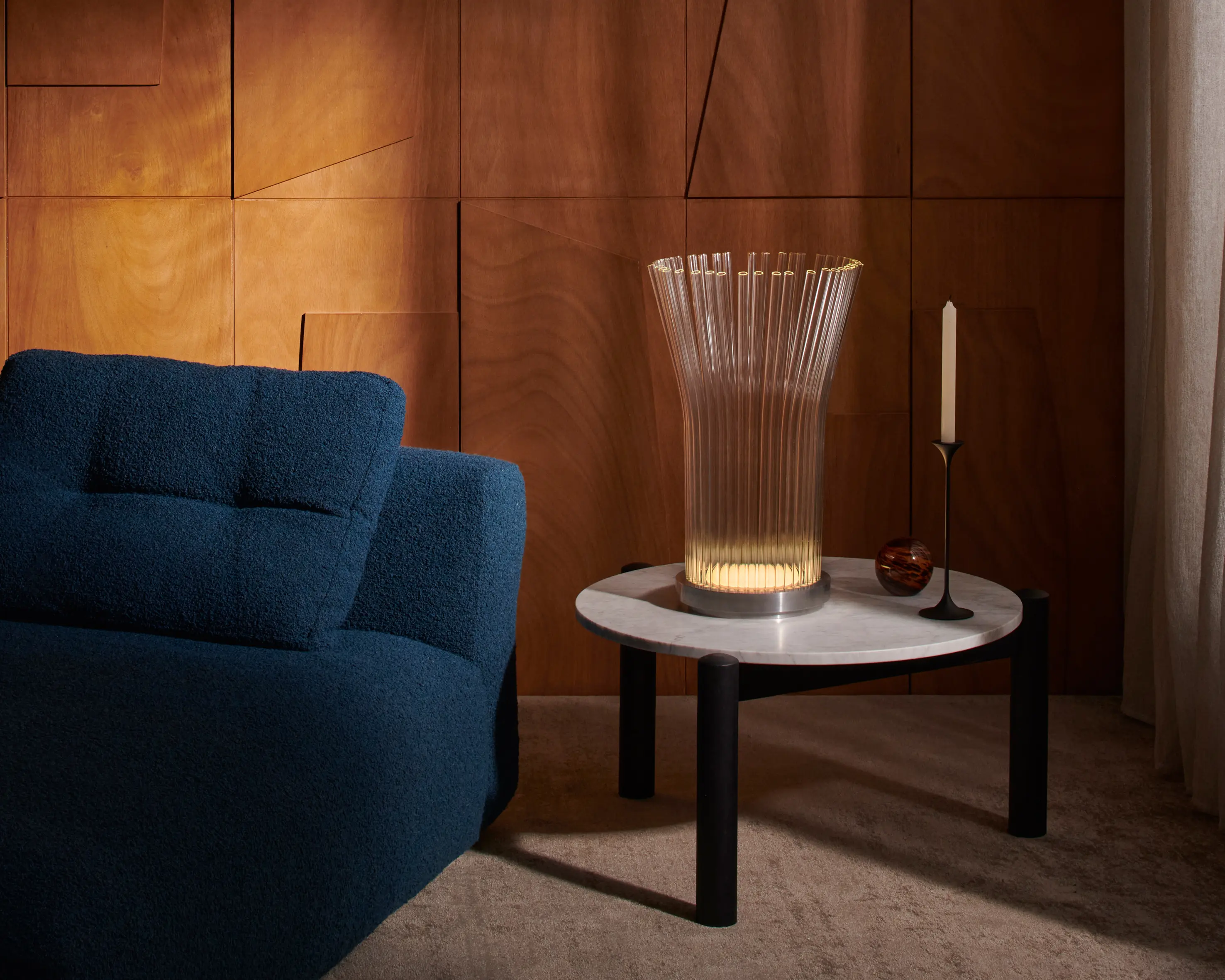 Cassina - 127 Fluxus - E