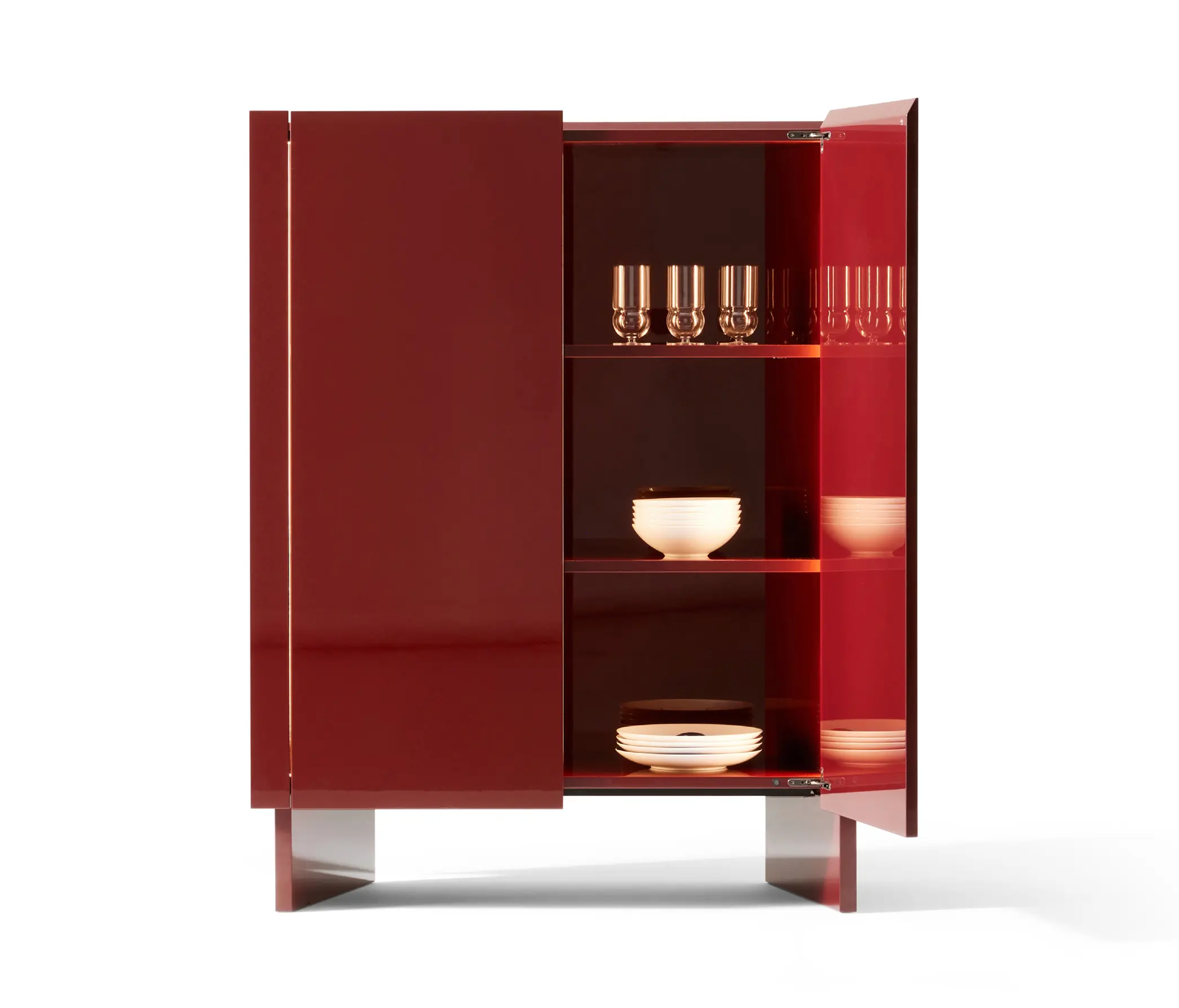 Cassina - 555 Hayama