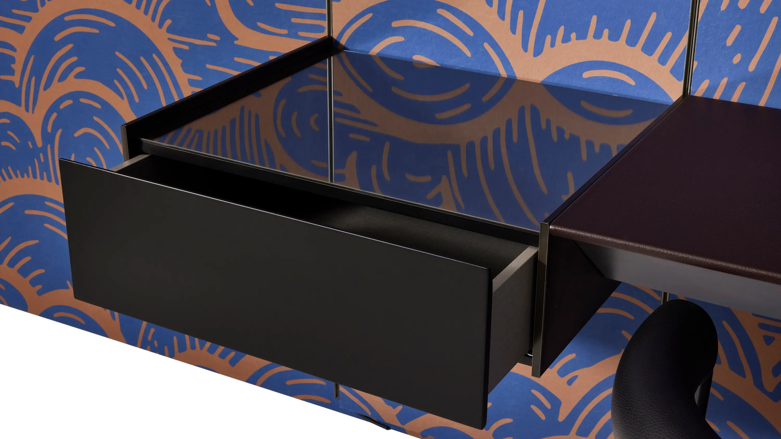 Cassina - 374 Ghost Wall