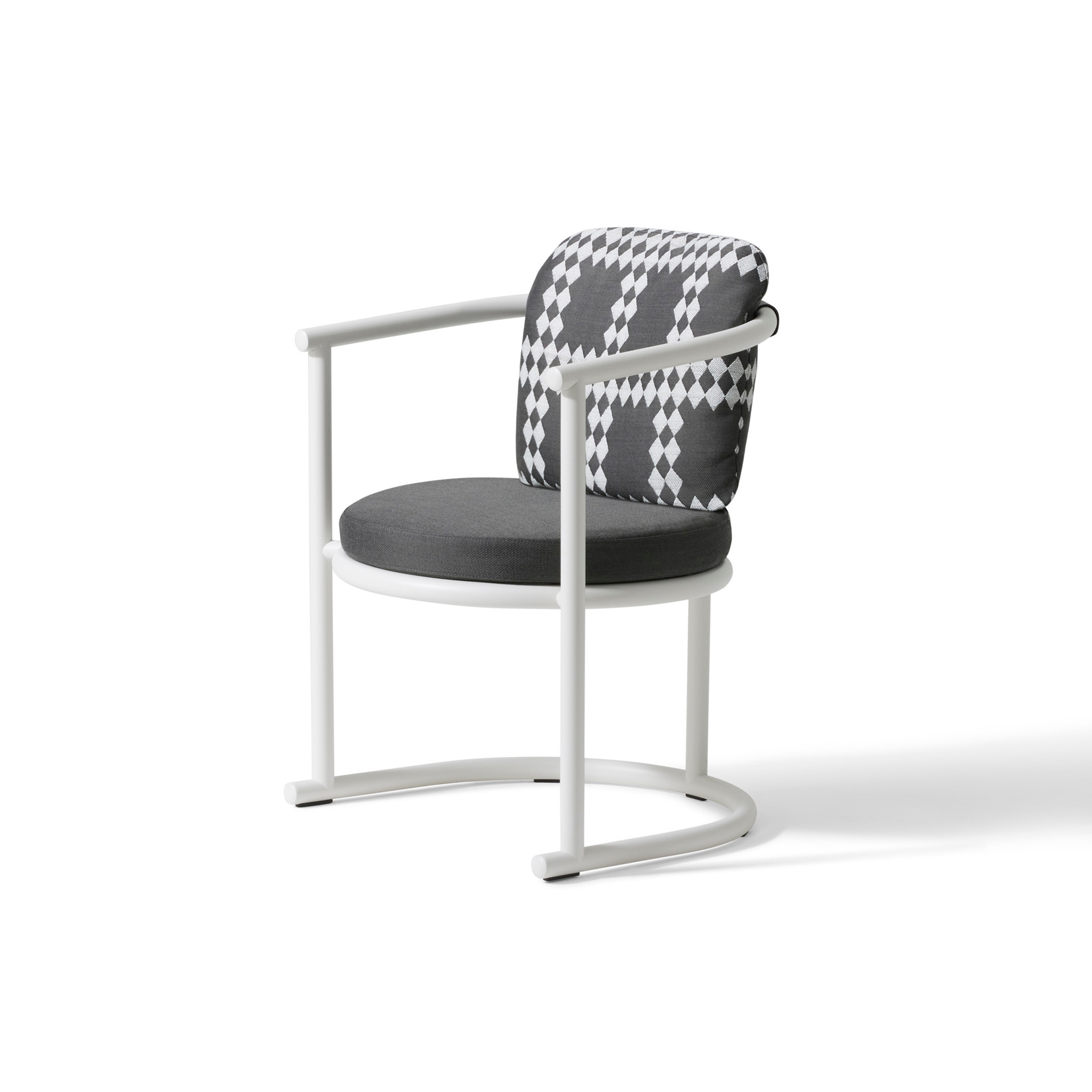 Mostra il prodotto Trampoline Chair del produttore Cassina