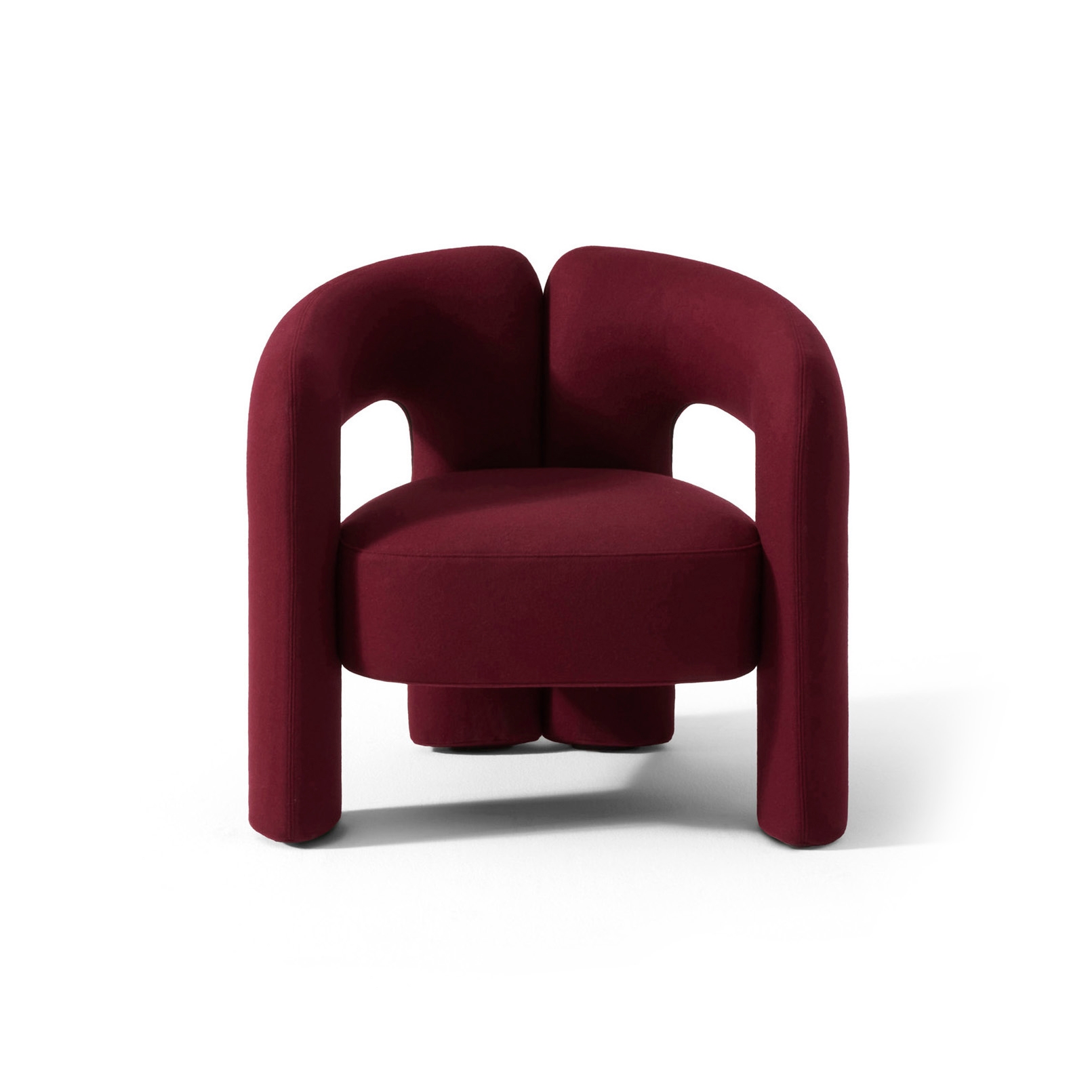 Display product 577 Dudet Armchair from manufacturer Cassina