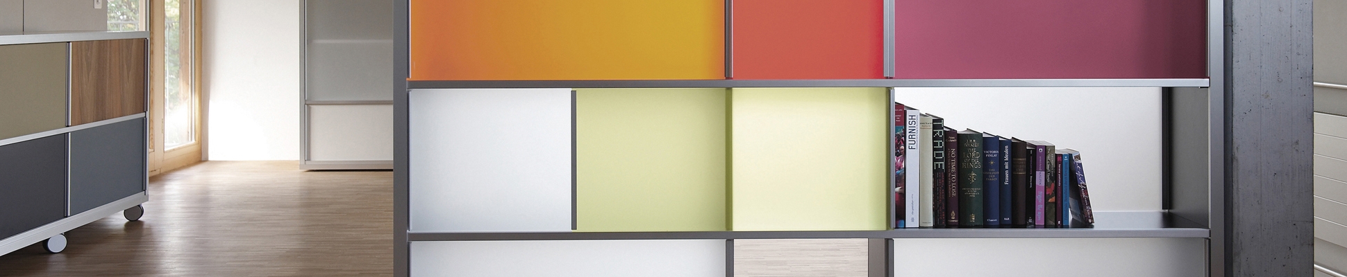 Entdecke die Welt des Herstellers Chamäleon Design