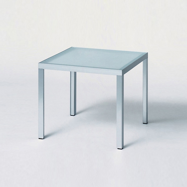 Display product Clubtisch from manufacturer Chamäleon Design