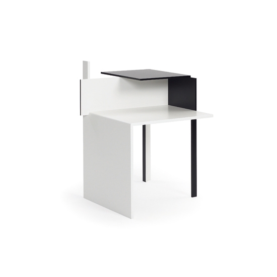 Display product De Stijl from manufacturer ClassiCon