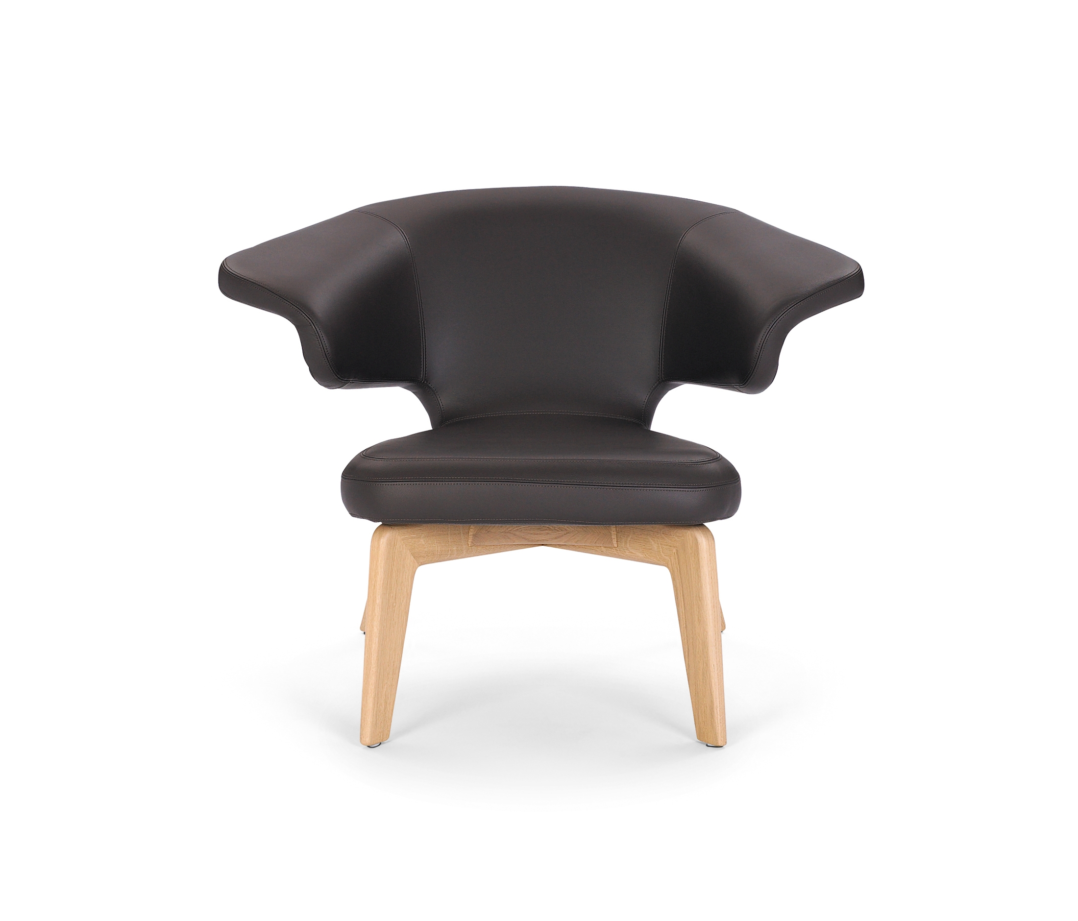 Mostra il prodotto Munich Lounge Chair del produttore ClassiCon