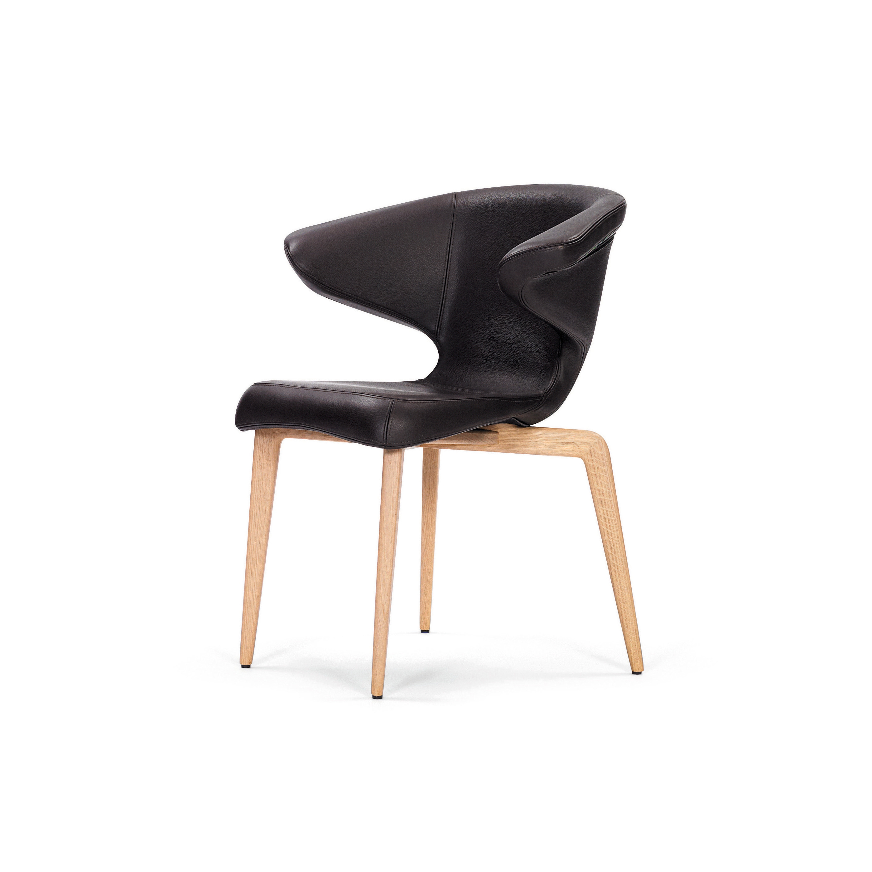 Vertoon produk Munich Armchair van vervaardiger ClassiCon