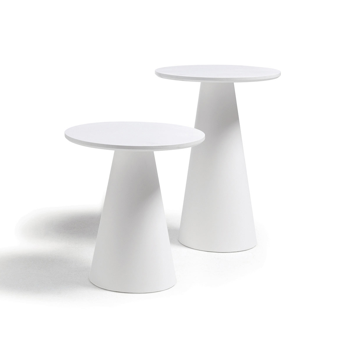 Afficher le produit Conic Table du fabricant COR Sitzmöbel