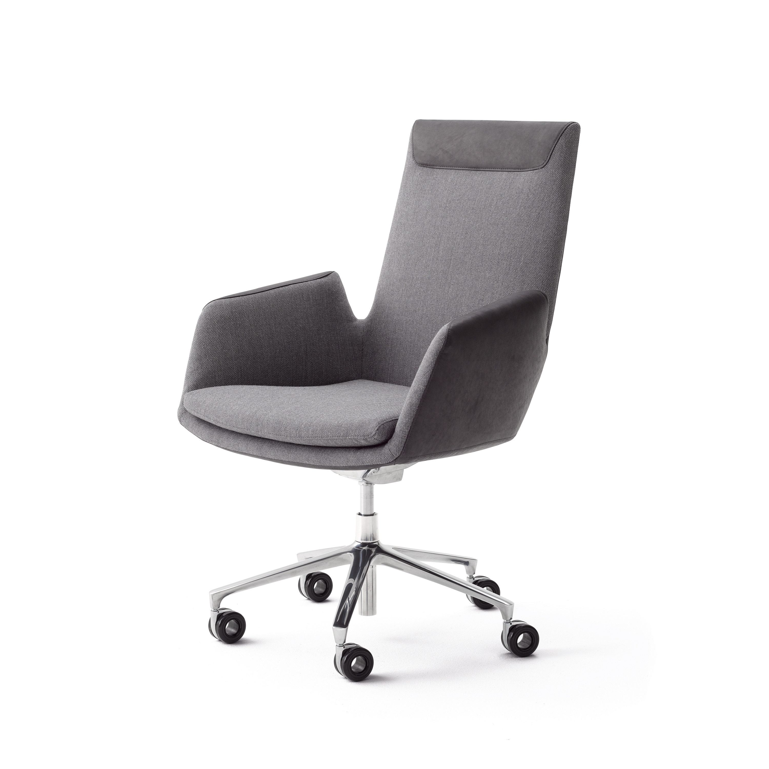 Display product Cordia Plus Swivel Chair on Castors from manufacturer COR Sitzmöbel