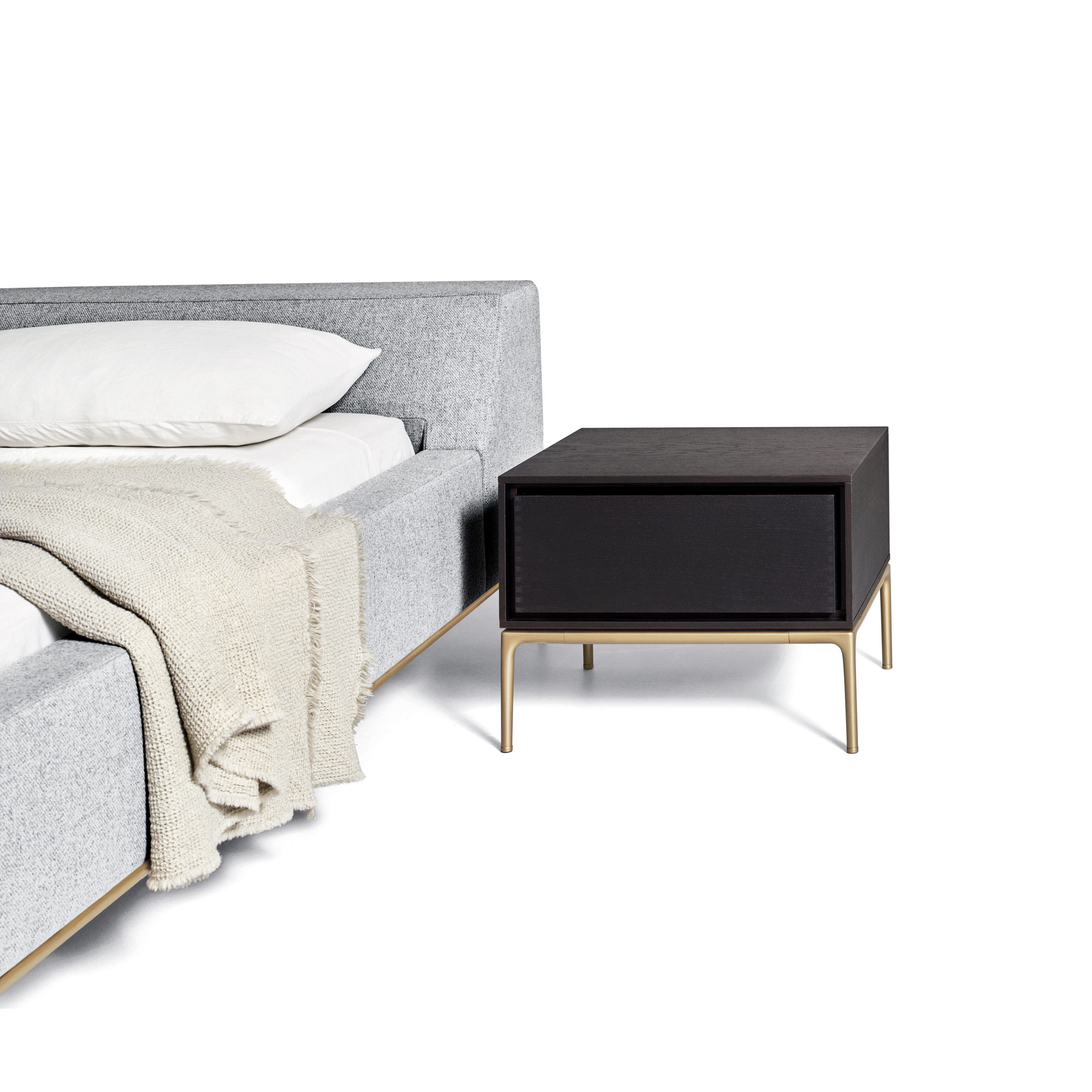 Display product Time Trip for Memories
Bed Side Table ēdition from manufacturer De Padova