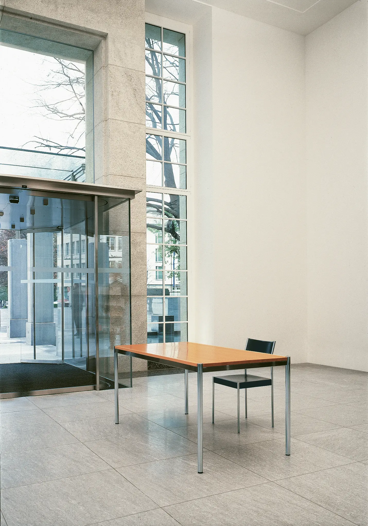 Dietiker - Atos I Table