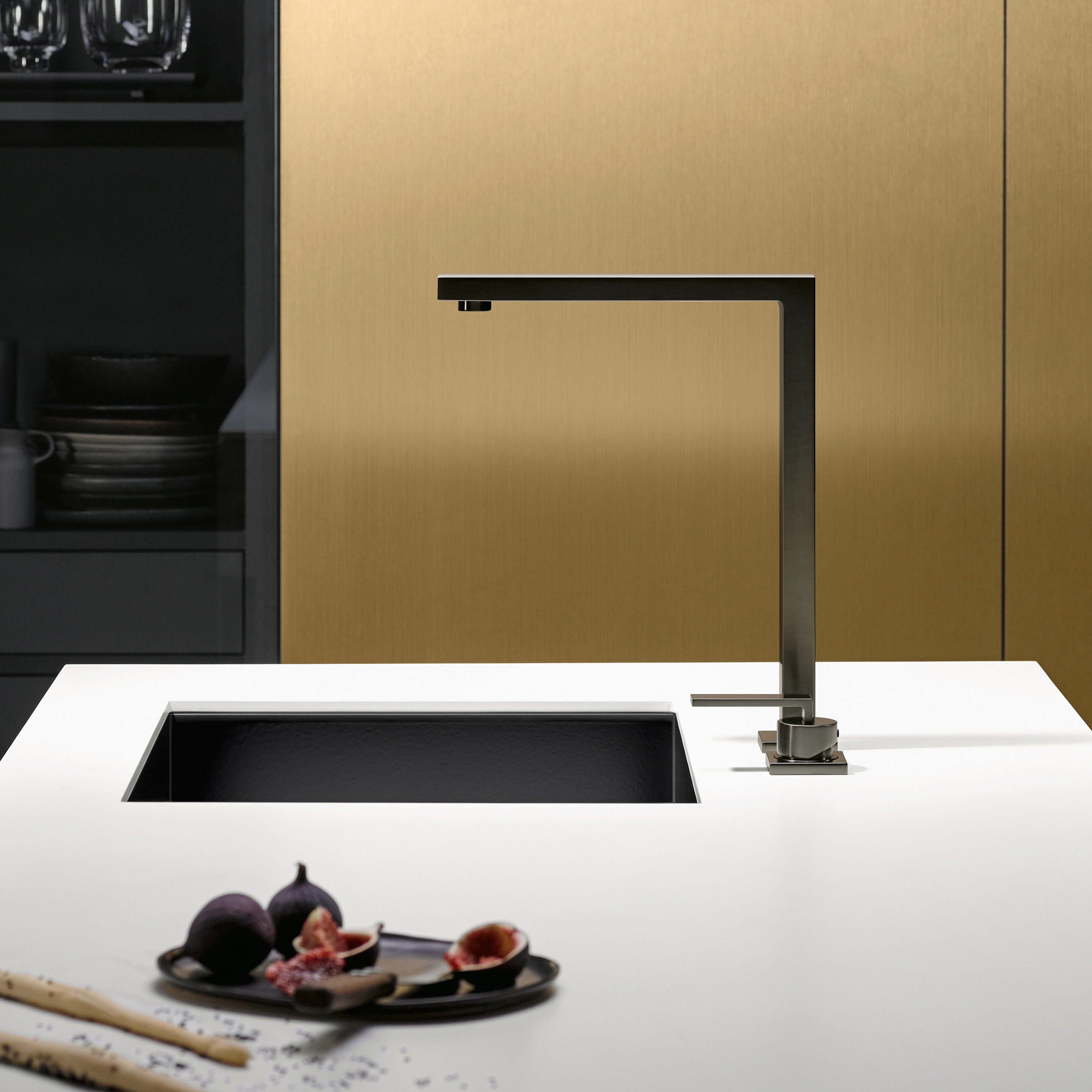 KITCHEN FITTINGS