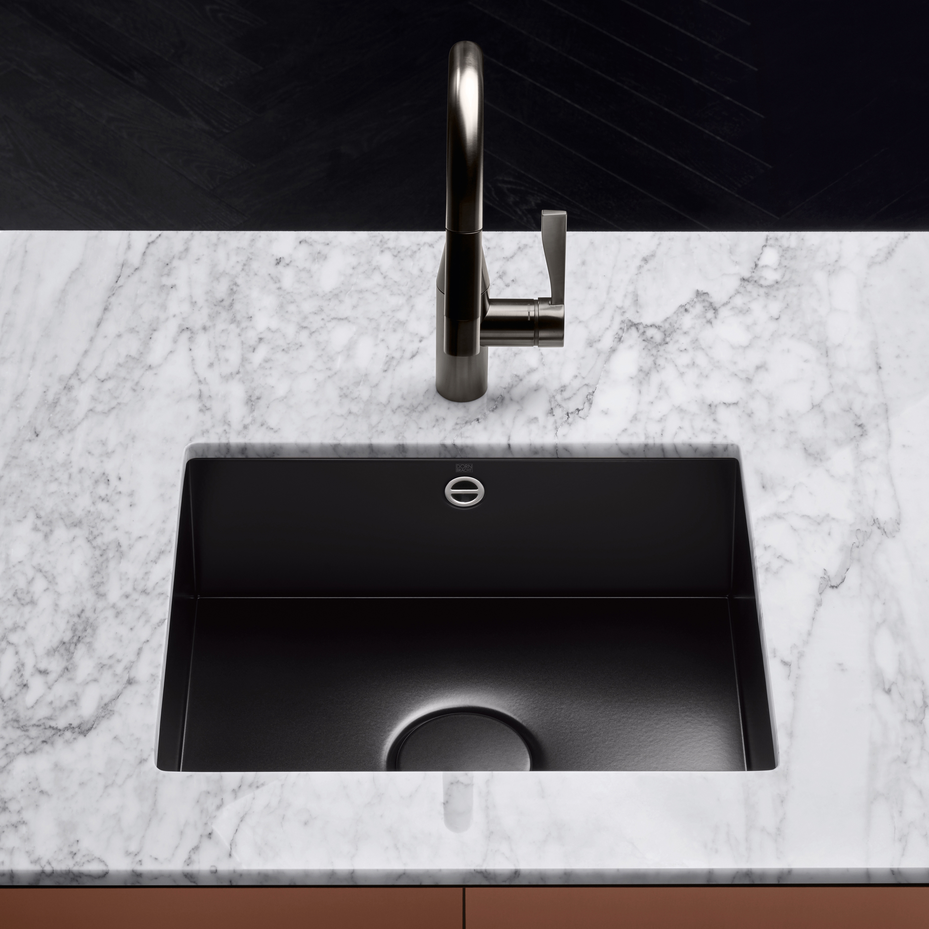 KITCHEN SINKS